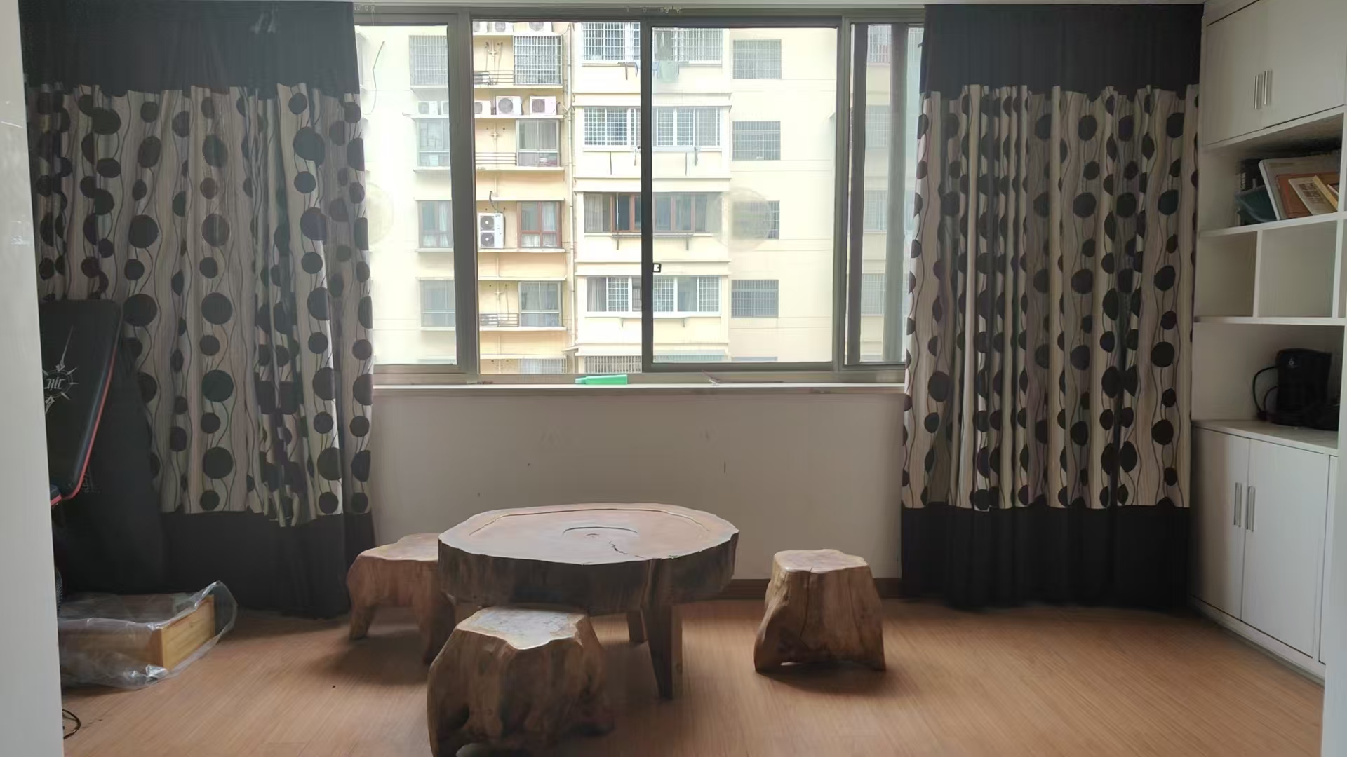 中电怡和苑 3室2厅2卫 1800.0元/月 中电怡和苑 3室2厅2卫 1800.0元/月室内图