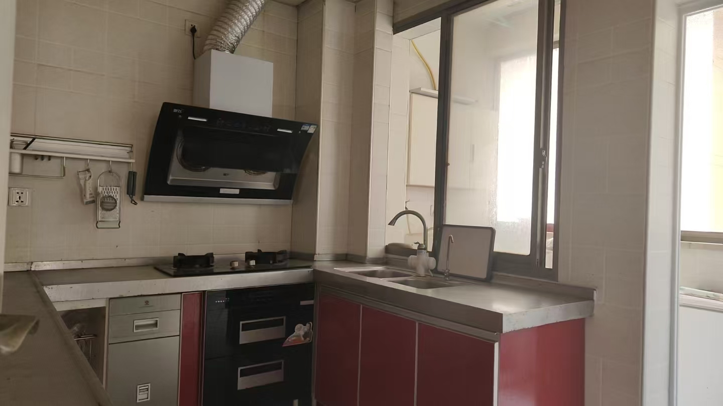 中电怡和苑 3室2厅2卫 1800.0元/月 中电怡和苑 3室2厅2卫 1800.0元/月室内图