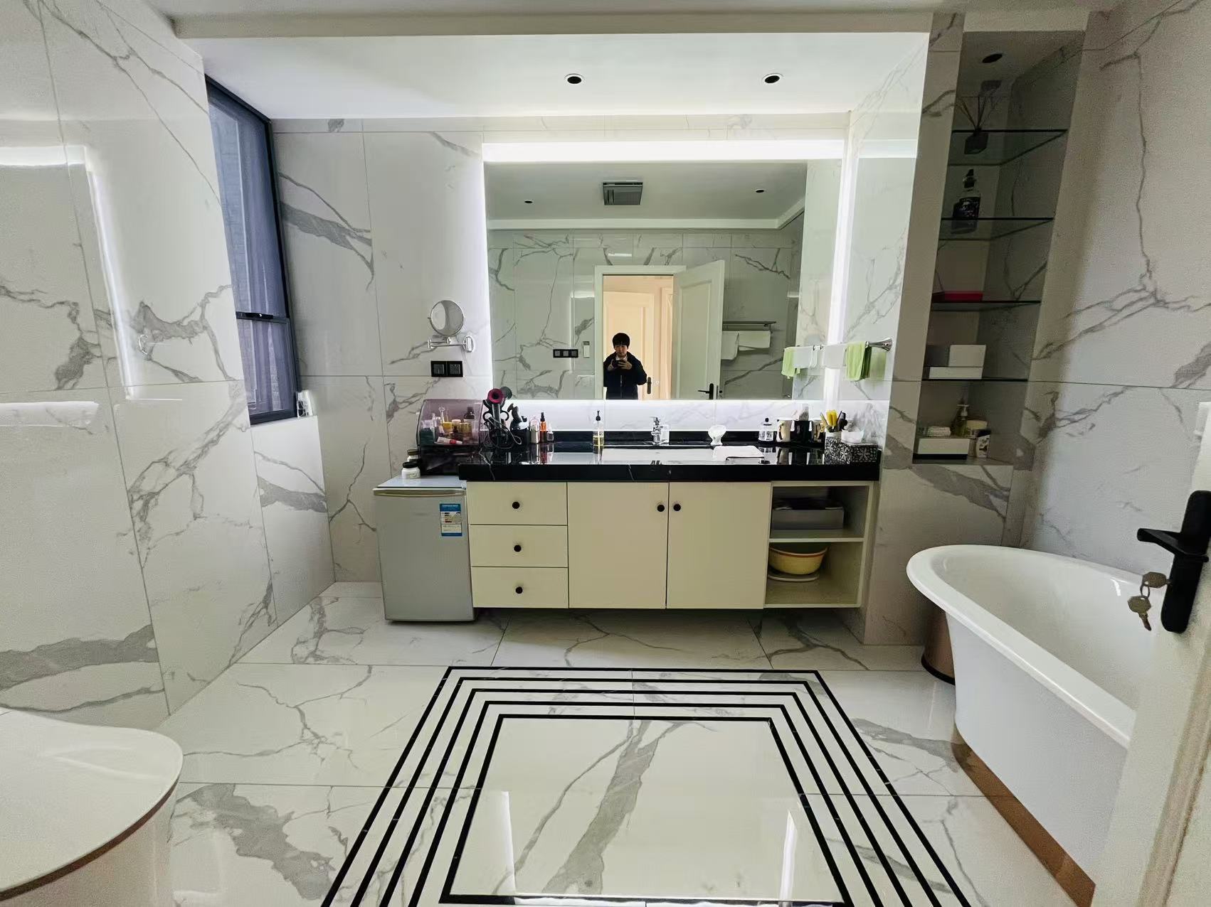 晋合湘水湾(花园洋房) 5室2厅3卫 450.0万 晋合湘水湾(花园洋房) 5室2厅3卫 450.0万室内图