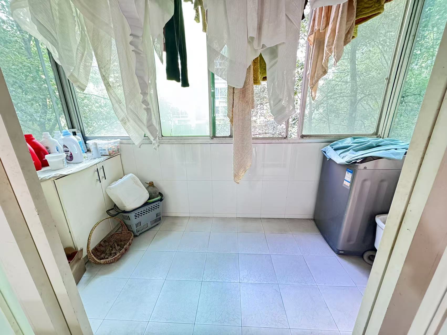 四季花园  4室2厅2卫    69.8万 四季花园  4室2厅2卫    69.8万室内图