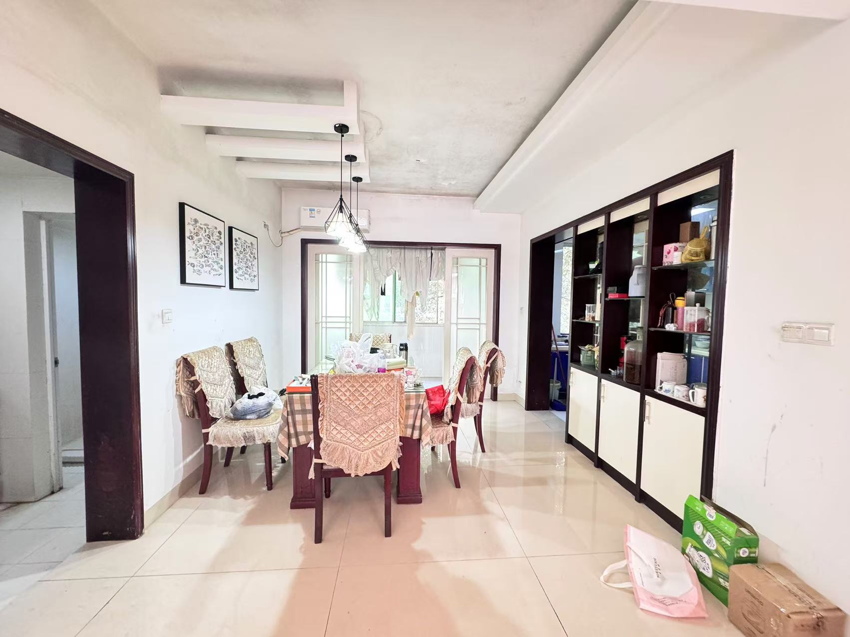 四季花园  4室2厅2卫    69.8万 四季花园  4室2厅2卫    69.8万室内图