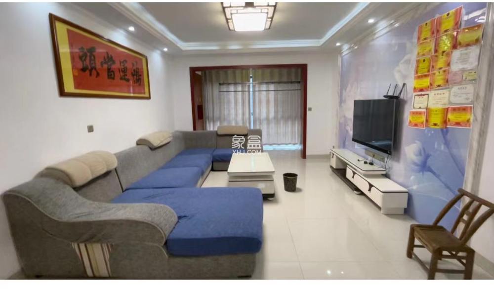 山水洲城华晨第一城 3室2厅2卫 1700.0元/月 山水洲城华晨第一城 3室2厅2卫 1700.0元/月室内图