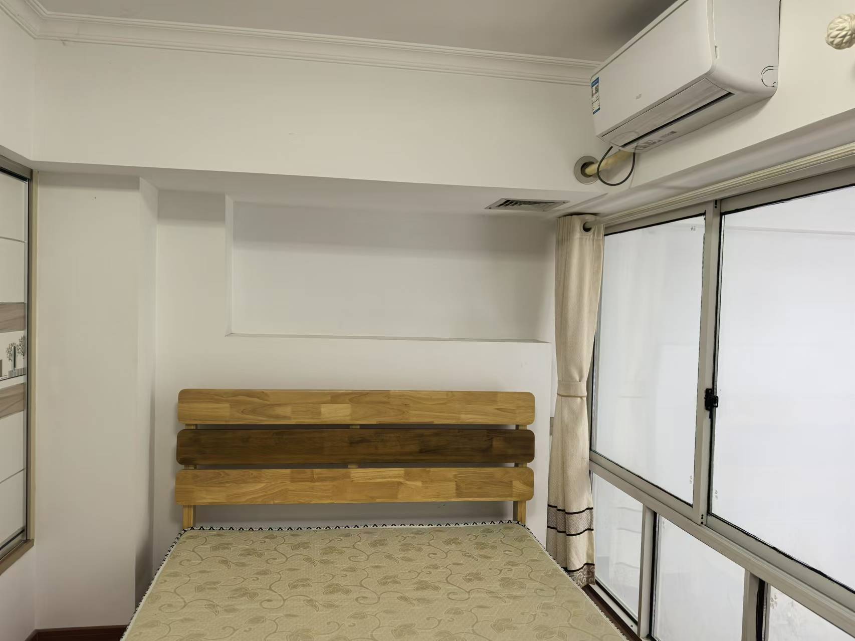 桃花缘  2室2厅1卫    32.8万 桃花缘  2室2厅1卫    32.8万室内图