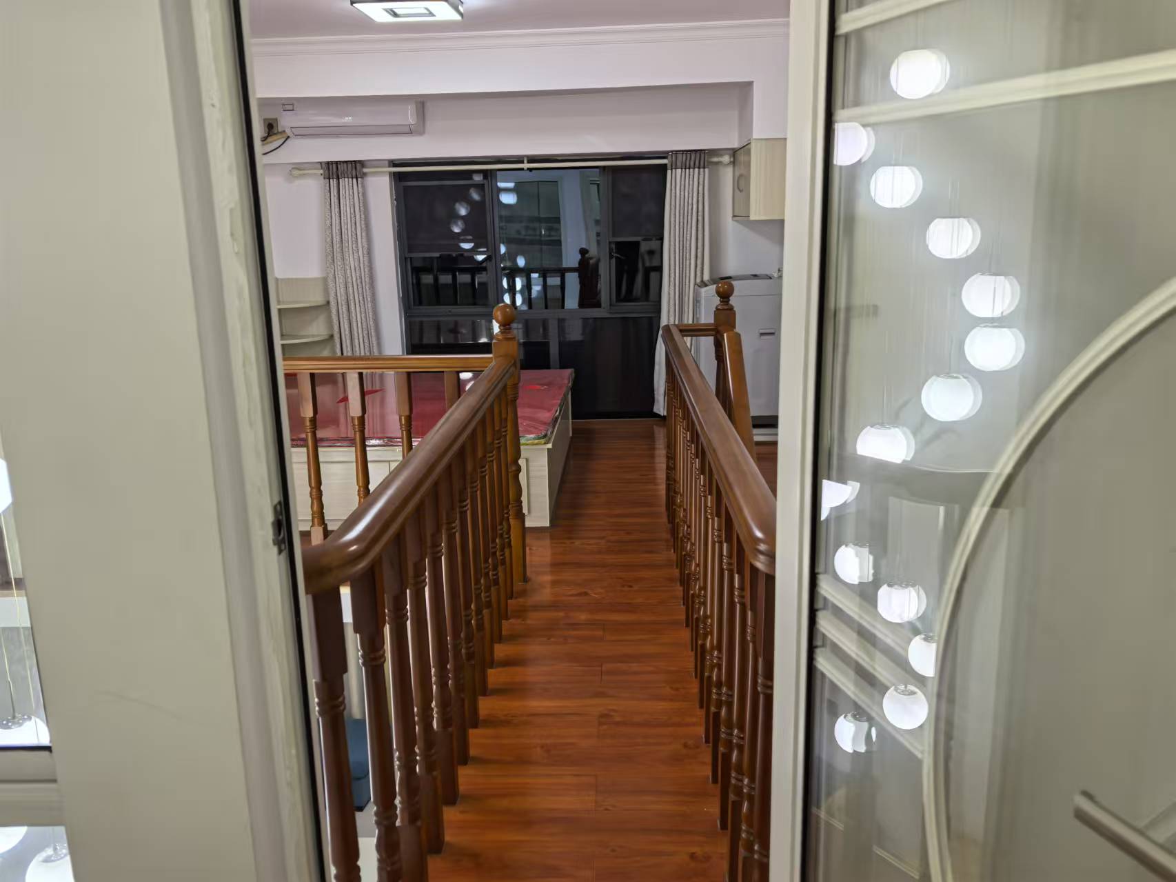 桃花缘  2室2厅1卫    32.8万 桃花缘  2室2厅1卫    32.8万室内图