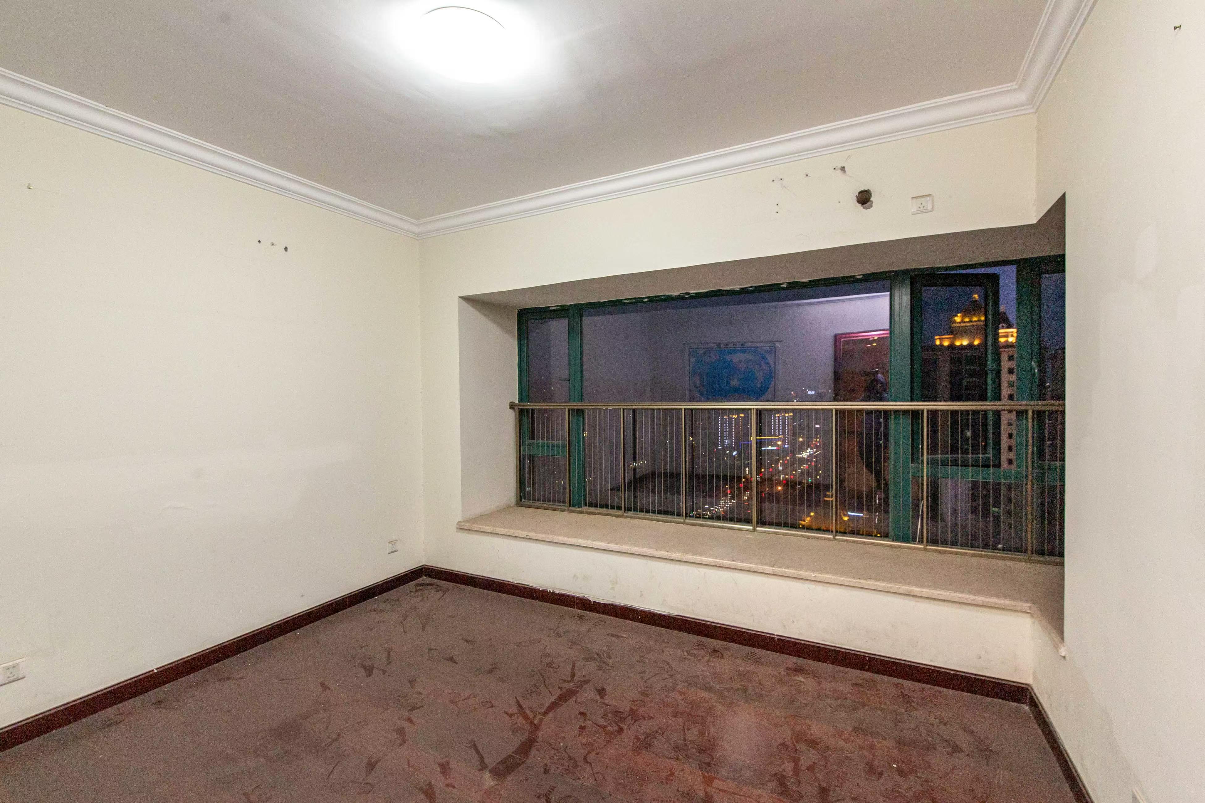 恒大绿洲 4室2厅2卫 3600.0元/月 恒大绿洲 4室2厅2卫 3600.0元/月室内图