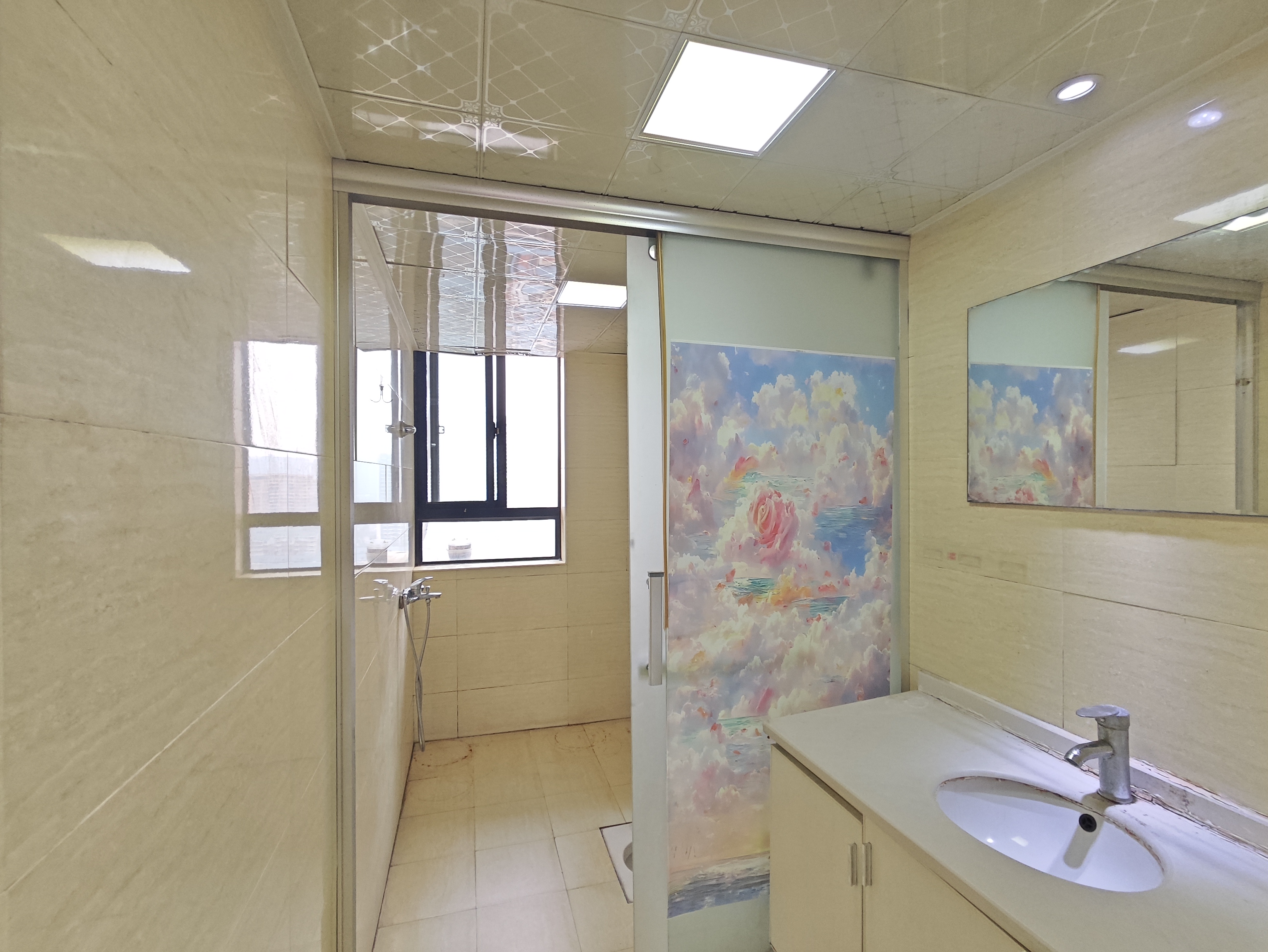 长大卧琥 3室2厅2卫 2700.0元/月 长大卧琥 3室2厅2卫 2700.0元/月室内图