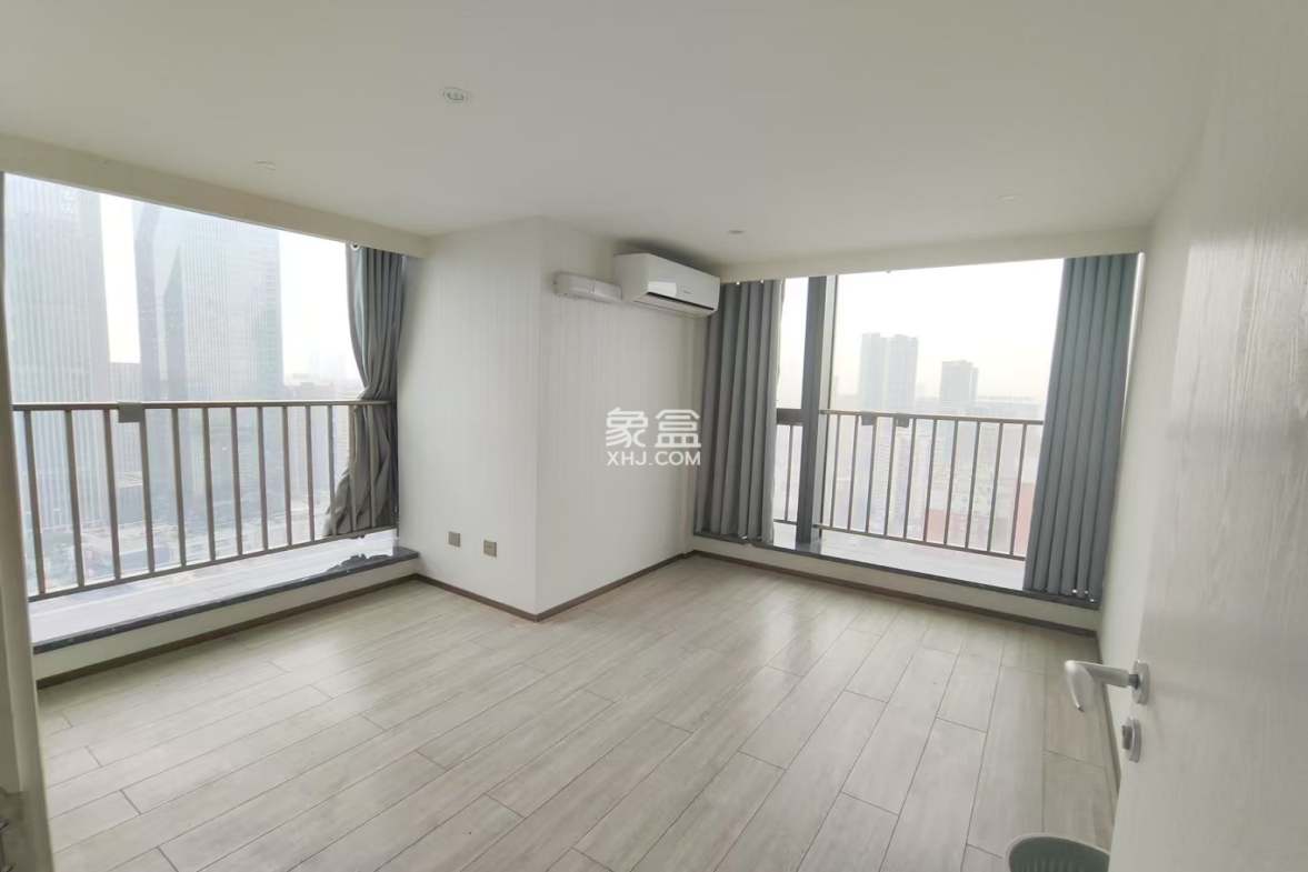 华远华时代 4室2厅2卫 5500.0元/月 华远华时代 4室2厅2卫 5500.0元/月室内图