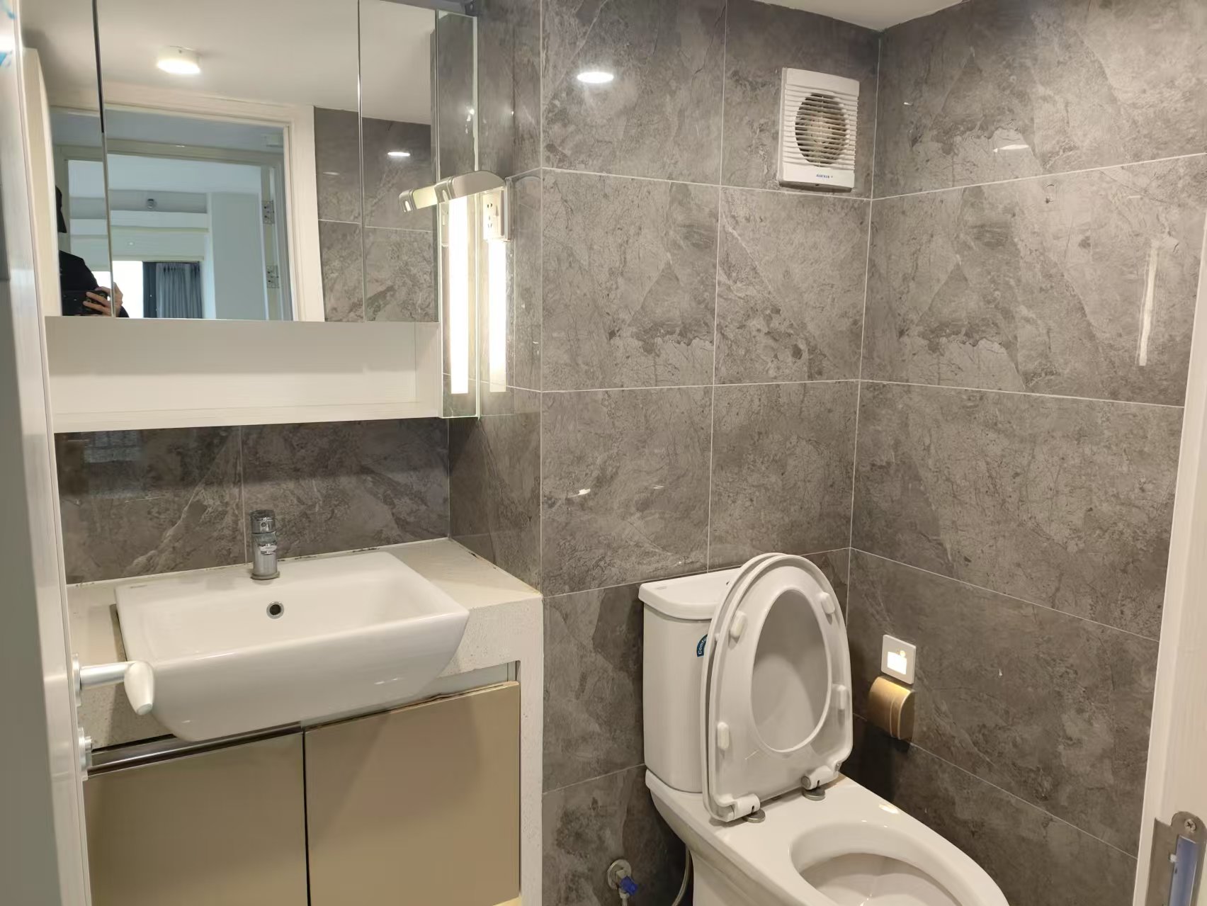 华远华时代 4室2厅2卫 5500.0元/月 华远华时代 4室2厅2卫 5500.0元/月室内图