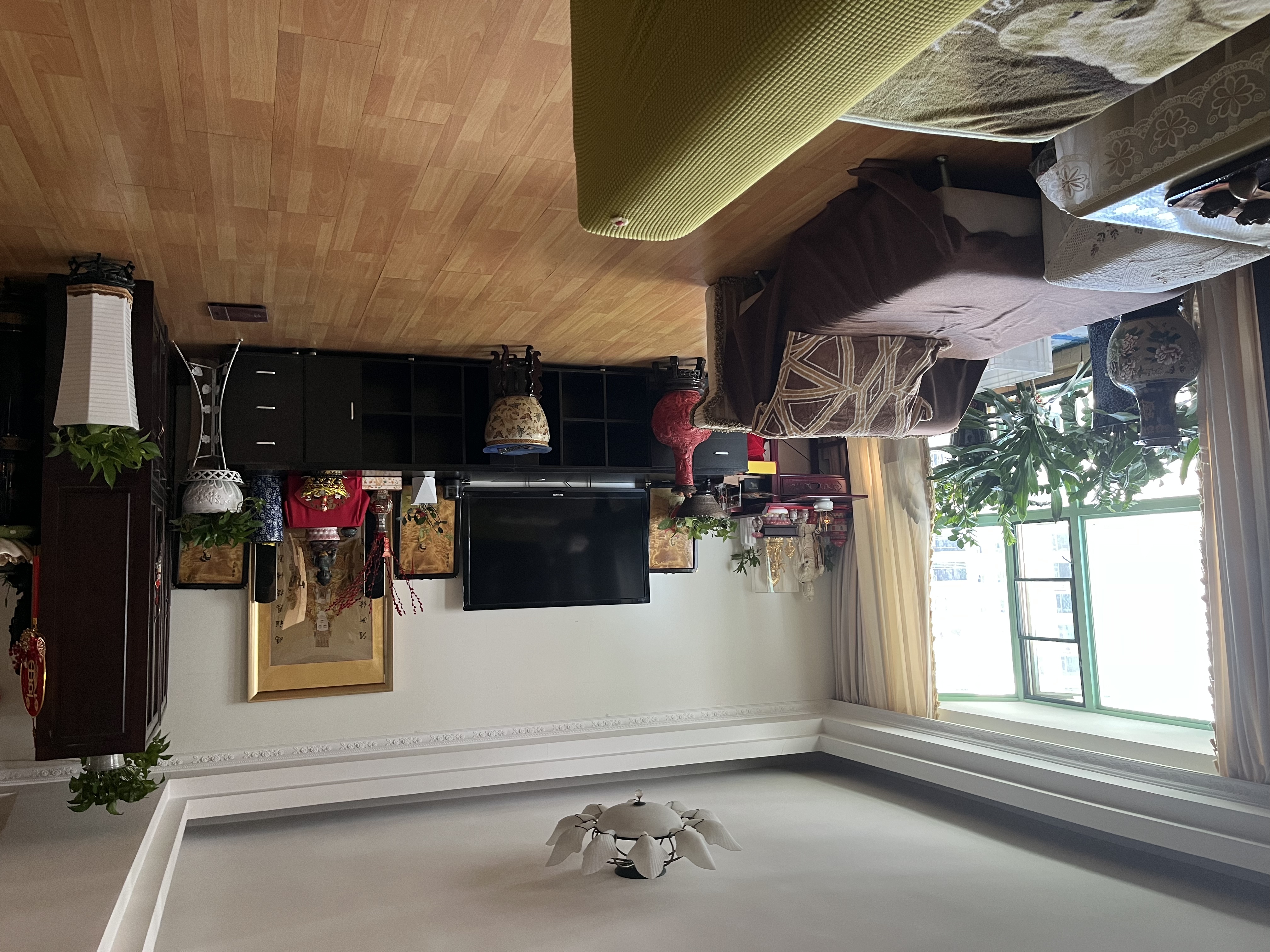 置地花园 4室2厅2卫 235.0万 置地花园 4室2厅2卫 235.0万室内图