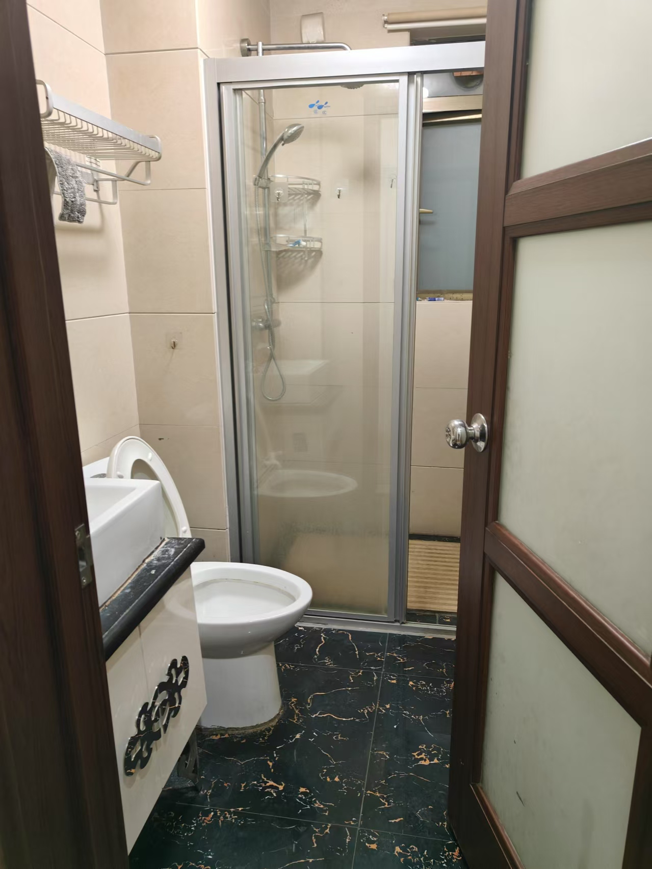 碧桂园 3室2厅1卫 1600.0元/月 碧桂园 3室2厅1卫 1600.0元/月室内图