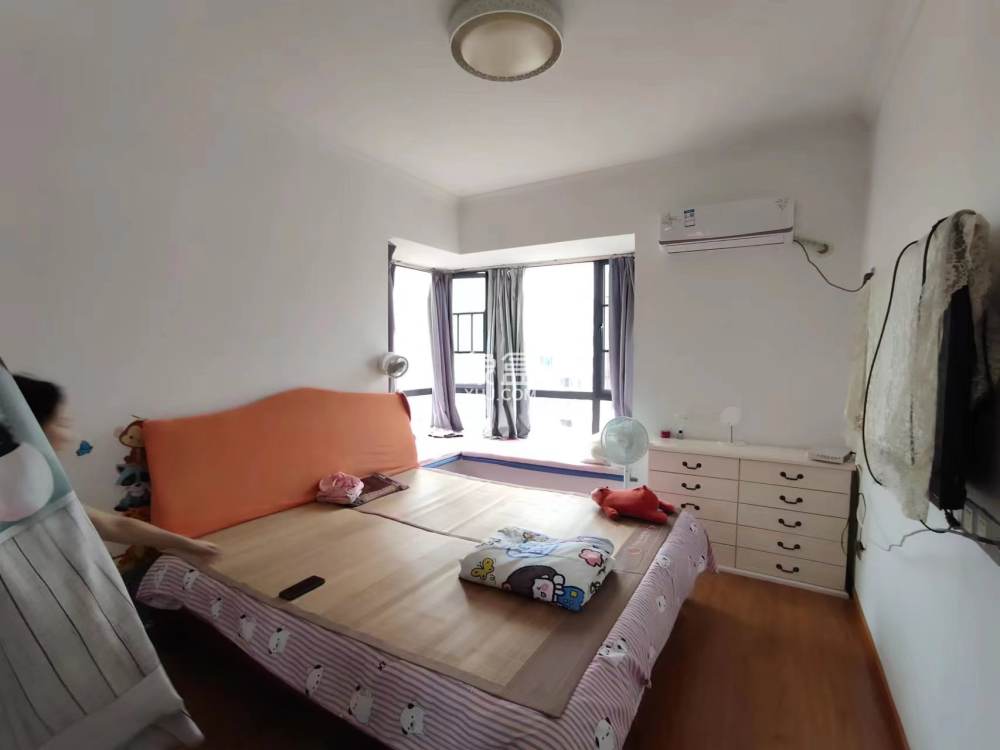 山水洲城华晨第一城 2室1厅1卫 1800.0元/月 山水洲城华晨第一城 2室1厅1卫 1800.0元/月室内图