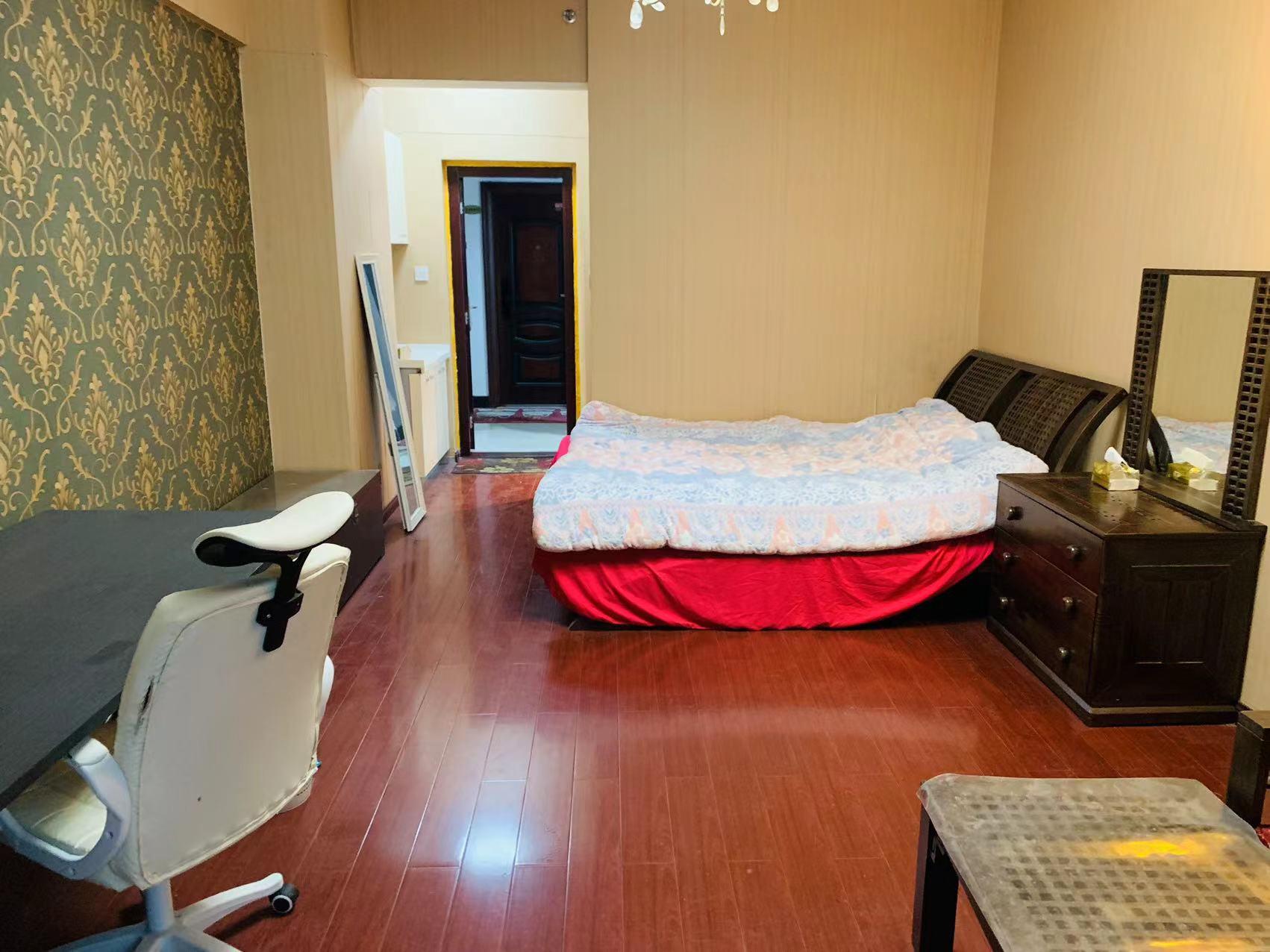 和府 1室1厅1卫 1600.0元/月 和府 1室1厅1卫 1600.0元/月室内图