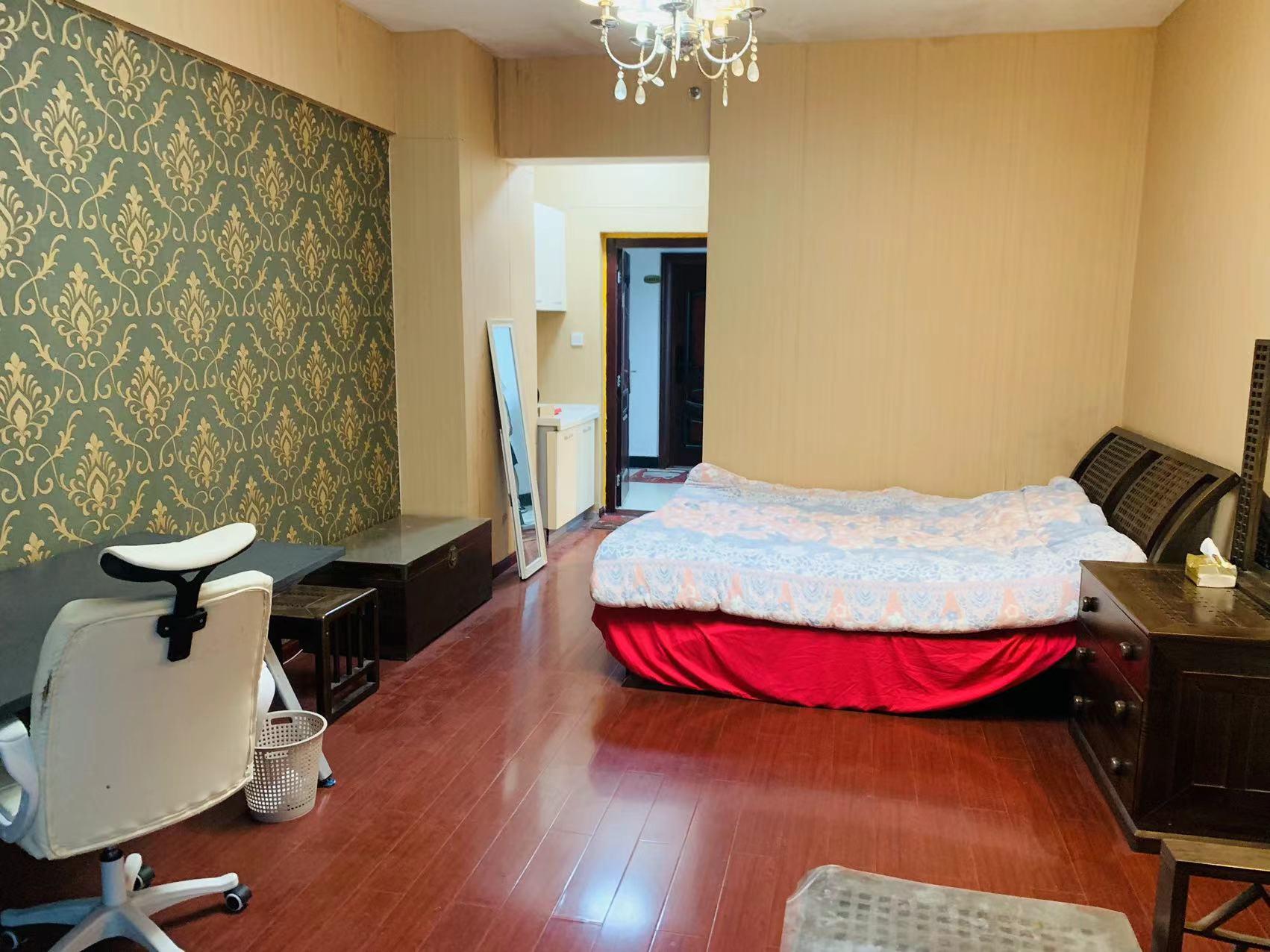 和府 1室1厅1卫 1600.0元/月 和府 1室1厅1卫 1600.0元/月室内图