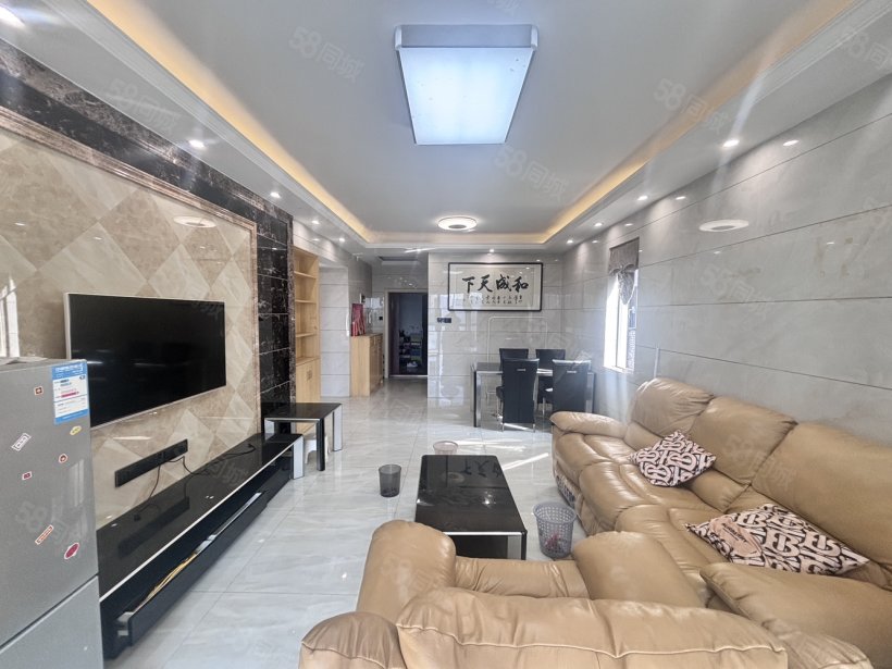 曼哈顿花园 2室1厅1卫 1800.0元/月 曼哈顿花园 2室1厅1卫 1800.0元/月室内图