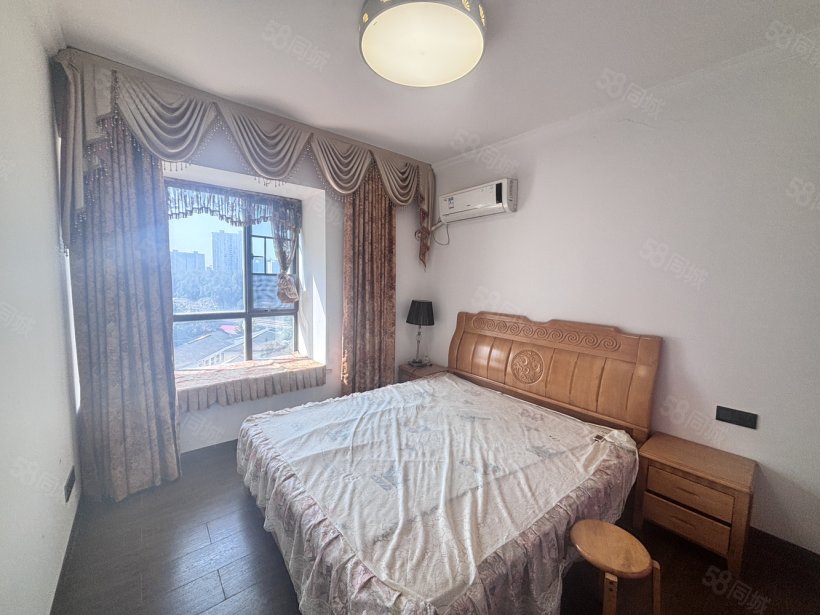 曼哈顿花园 2室1厅1卫 1800.0元/月 曼哈顿花园 2室1厅1卫 1800.0元/月室内图