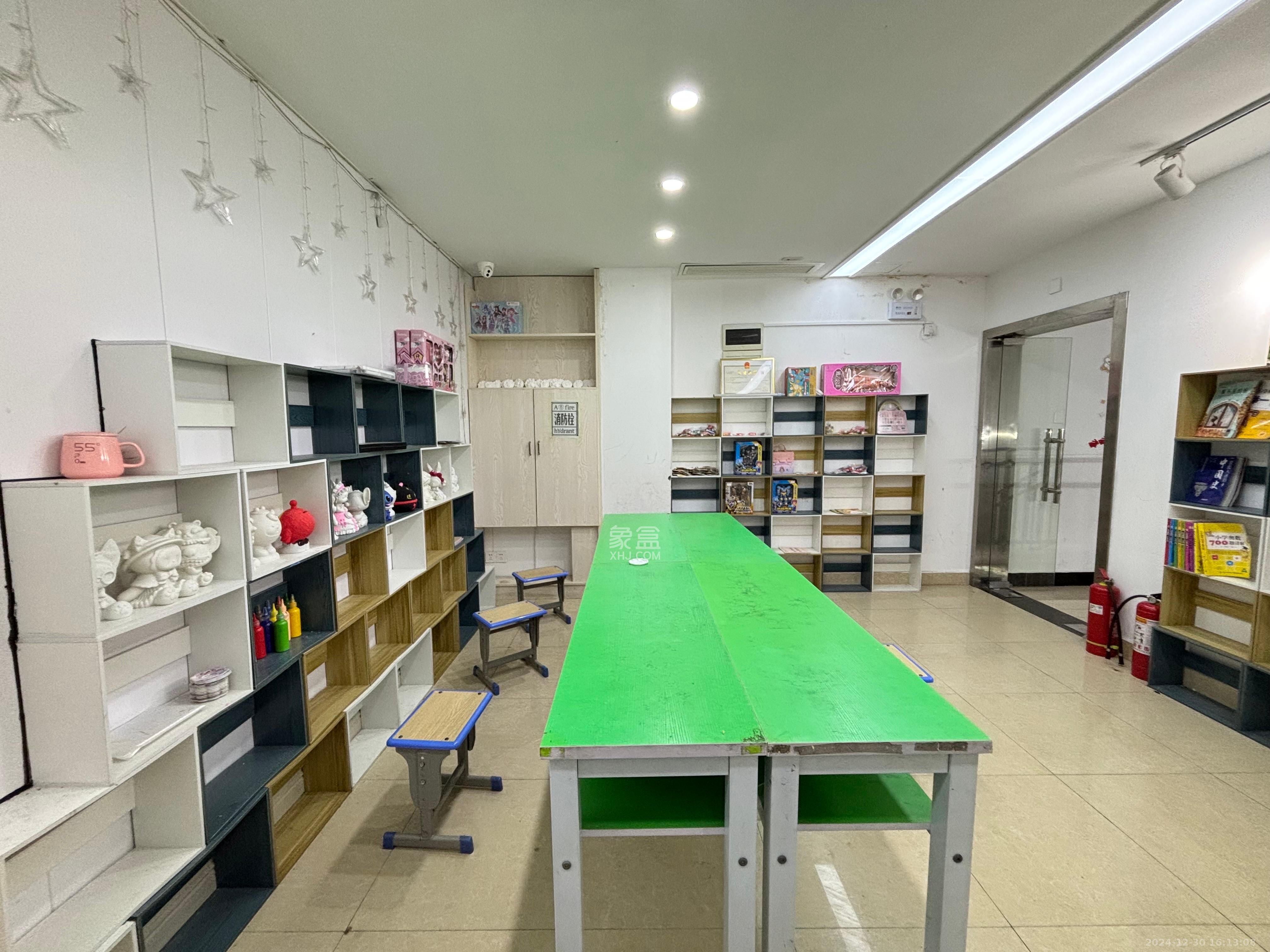 金房奥斯卡   195.0㎡      8500.0元/月室内图