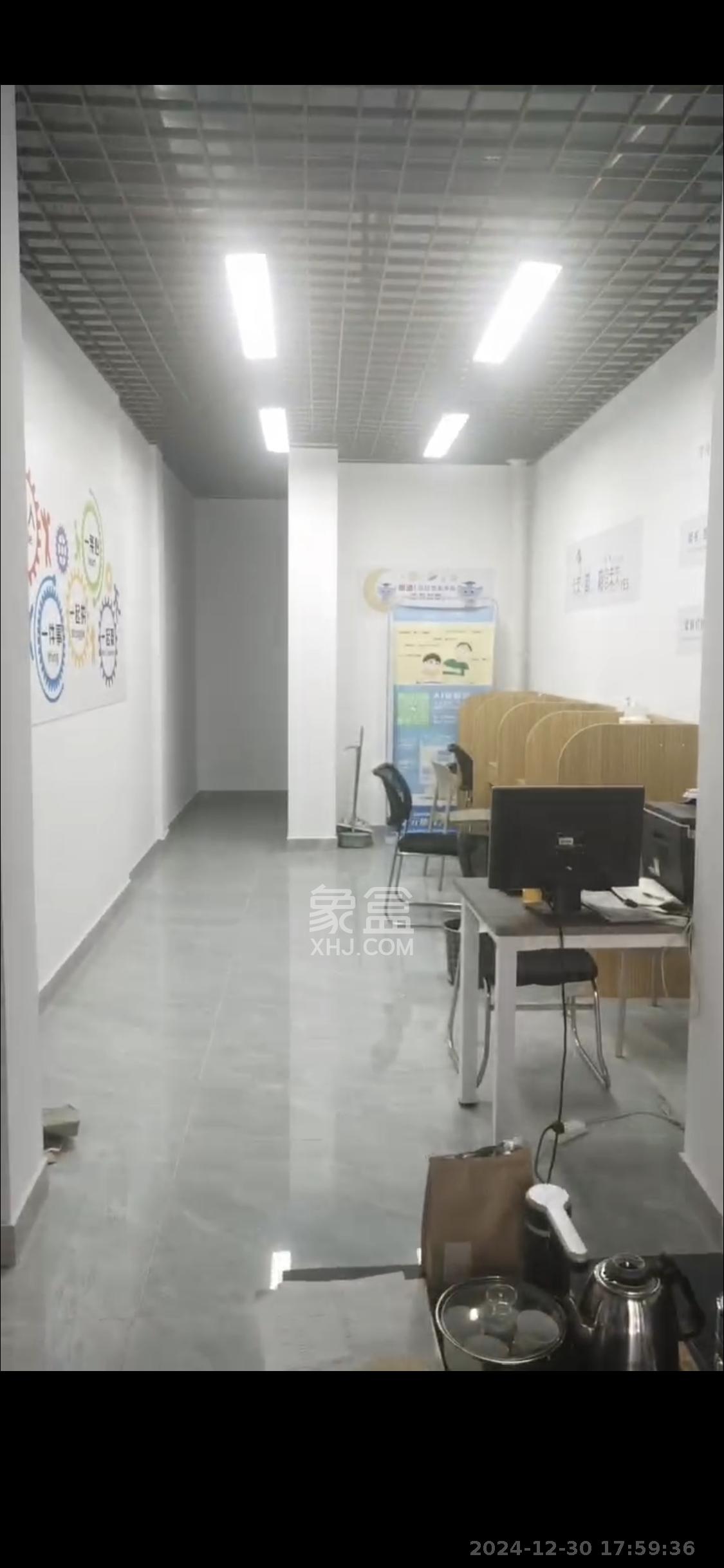 新新花园  1室1厅1卫   3600.00元/月室内图