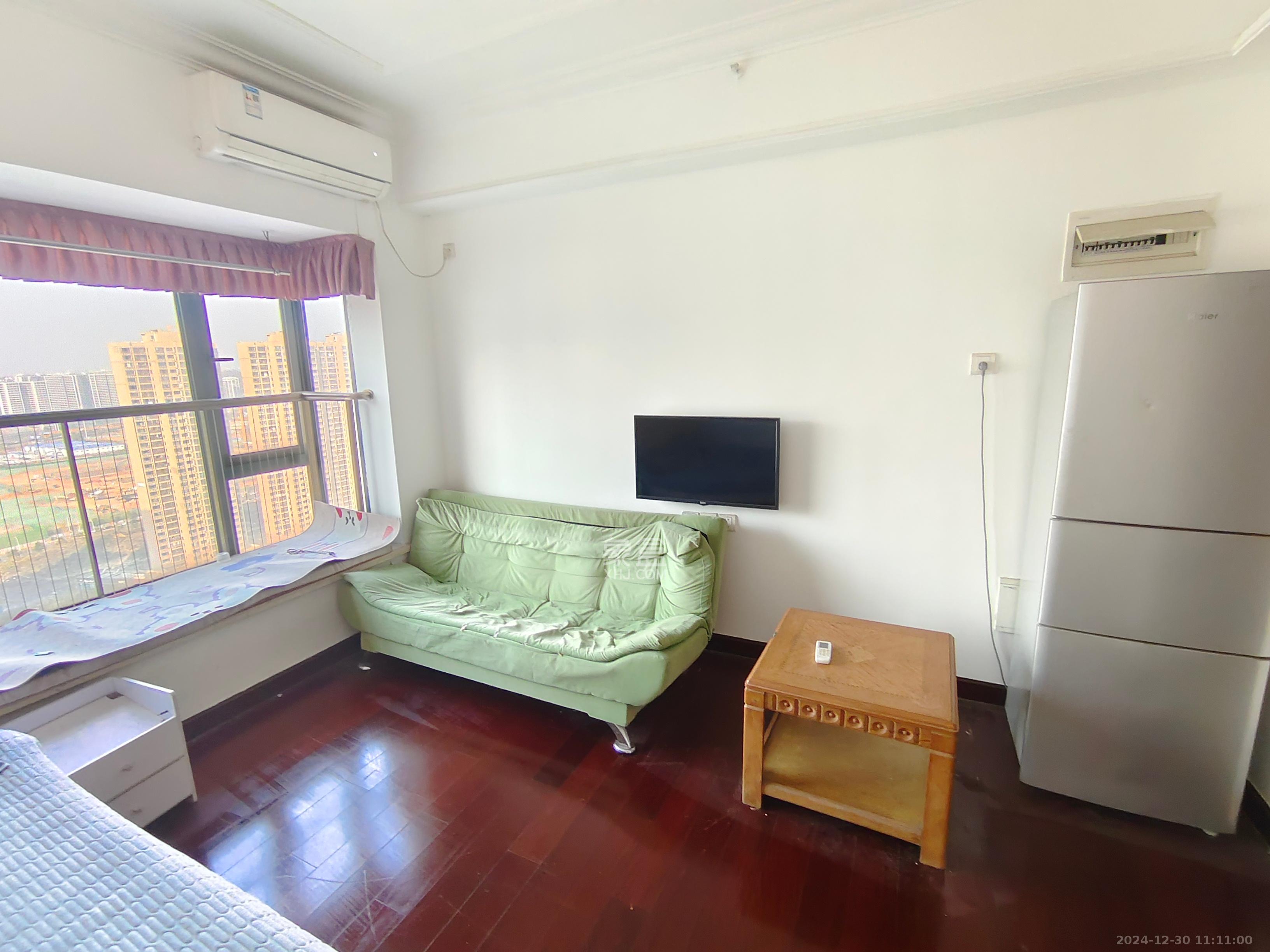 恒大华府 0室0厅1卫 1200.0元/月 恒大华府 0室0厅1卫 1200.0元/月室内图