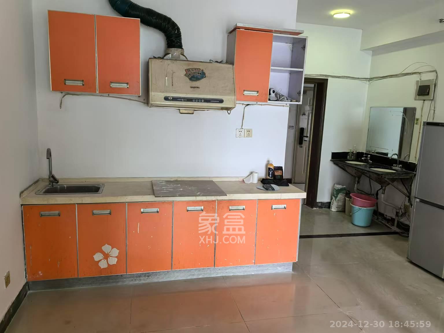 日出东方 2室1厅1卫 2300.0元/月 日出东方 2室1厅1卫 2300.0元/月室内图