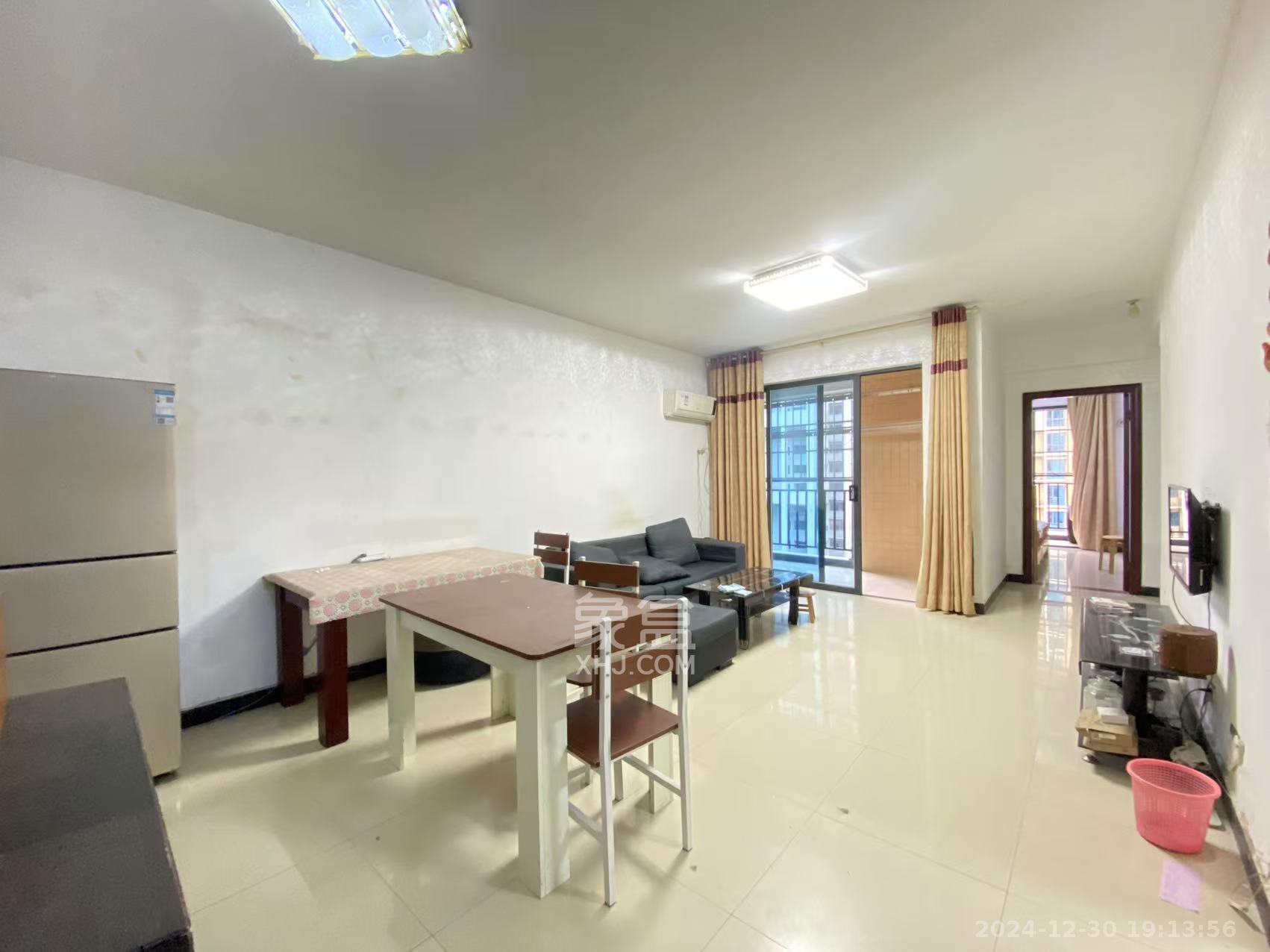 凯通国际城(凯通朝庭) 2室2厅1卫 2400.0元/月 凯通国际城(凯通朝庭) 2室2厅1卫 2400.0元/月室内图