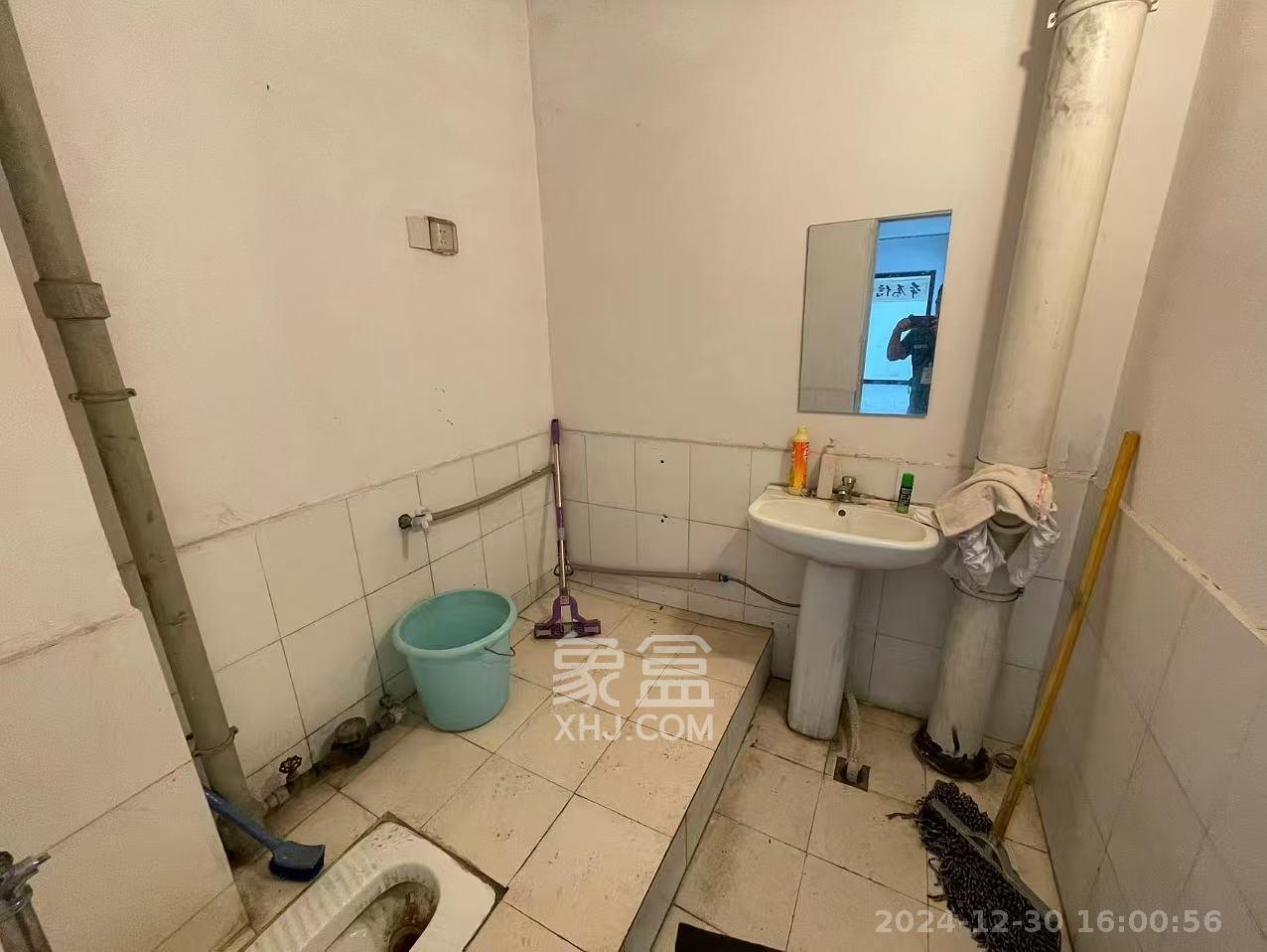 裕园大厦 2室2厅1卫 1200.0元/月 裕园大厦 2室2厅1卫 1200.0元/月室内图