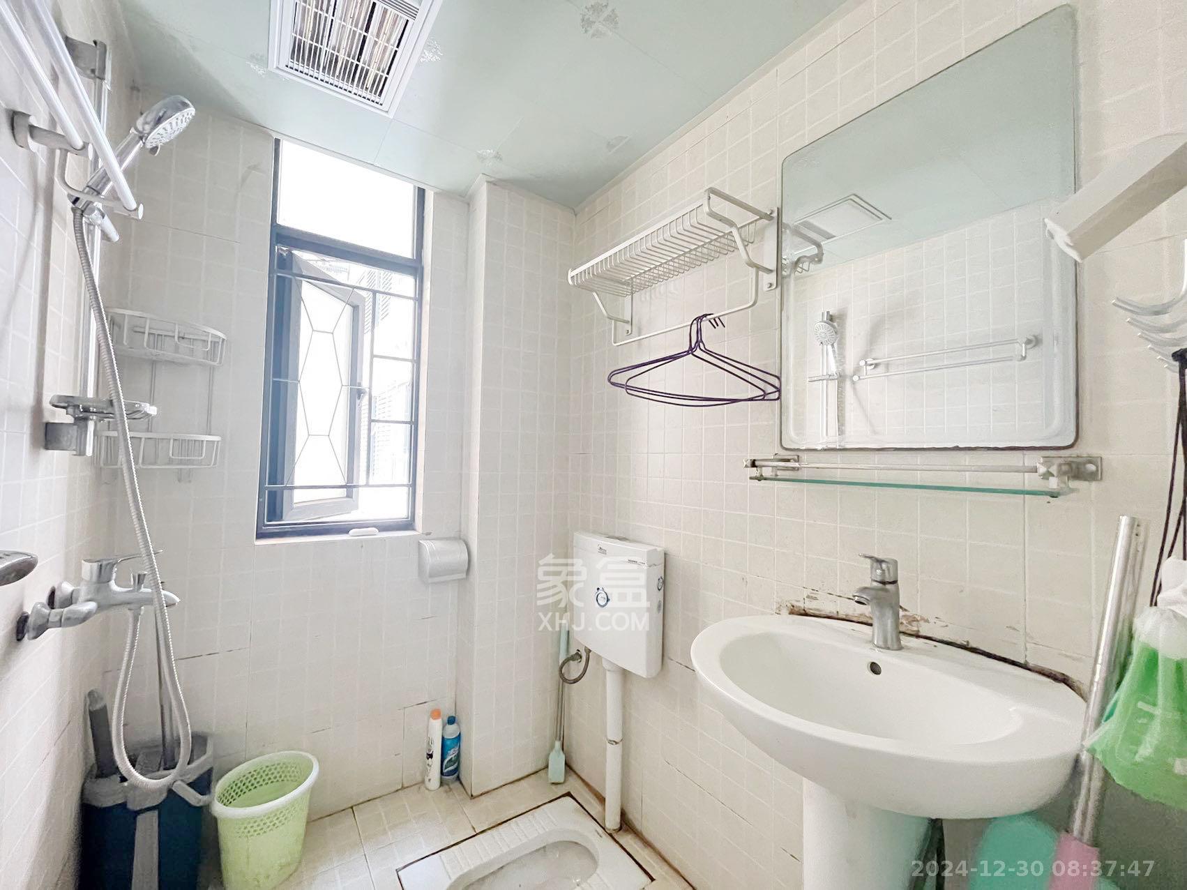 高鑫麓城 2室1厅1卫 2400.0元/月 高鑫麓城 2室1厅1卫 2400.0元/月室内图