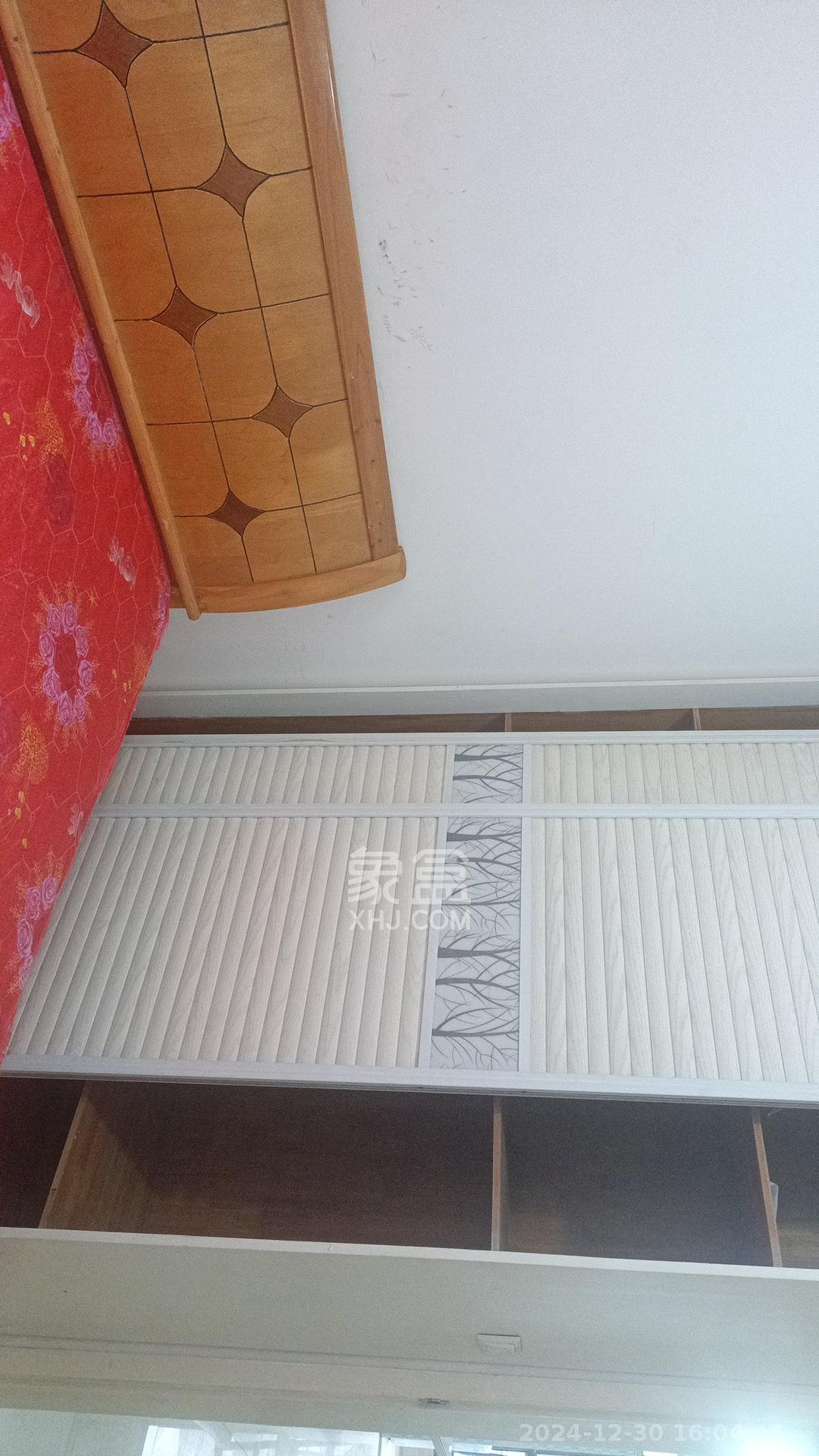 锑都家园 1室2厅1卫 1300.0元/月 锑都家园 1室2厅1卫 1300.0元/月室内图