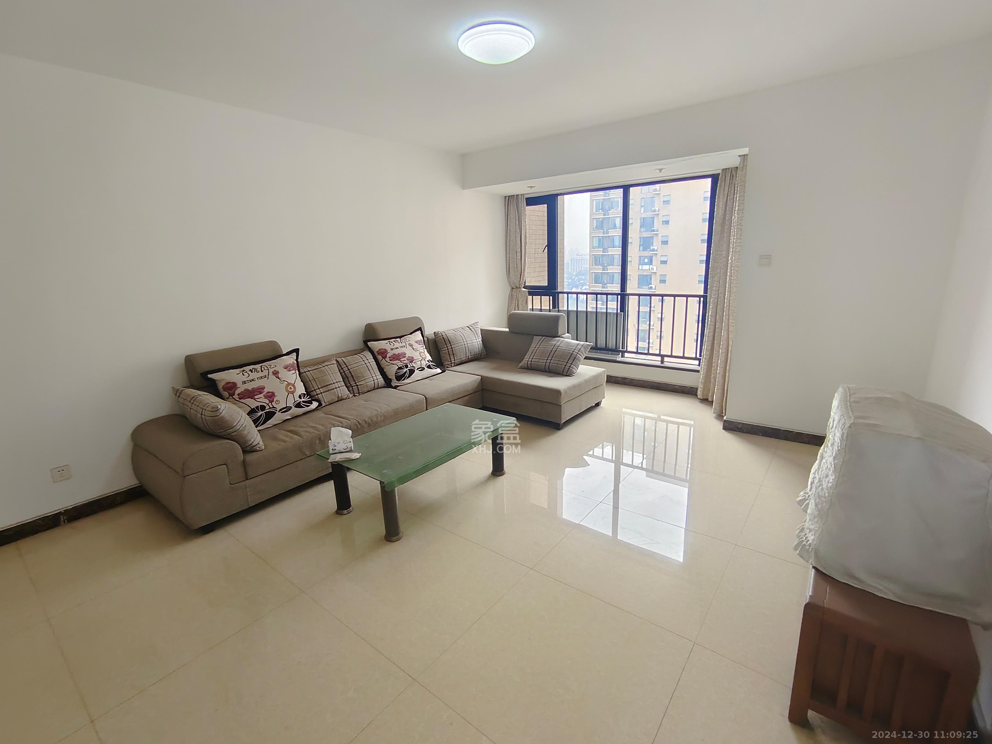 北京御园一二期(国泰嘉园) 1室2厅2卫 2300.0元/月 北京御园一二期(国泰嘉园) 1室2厅2卫 2300.0元/月室内图