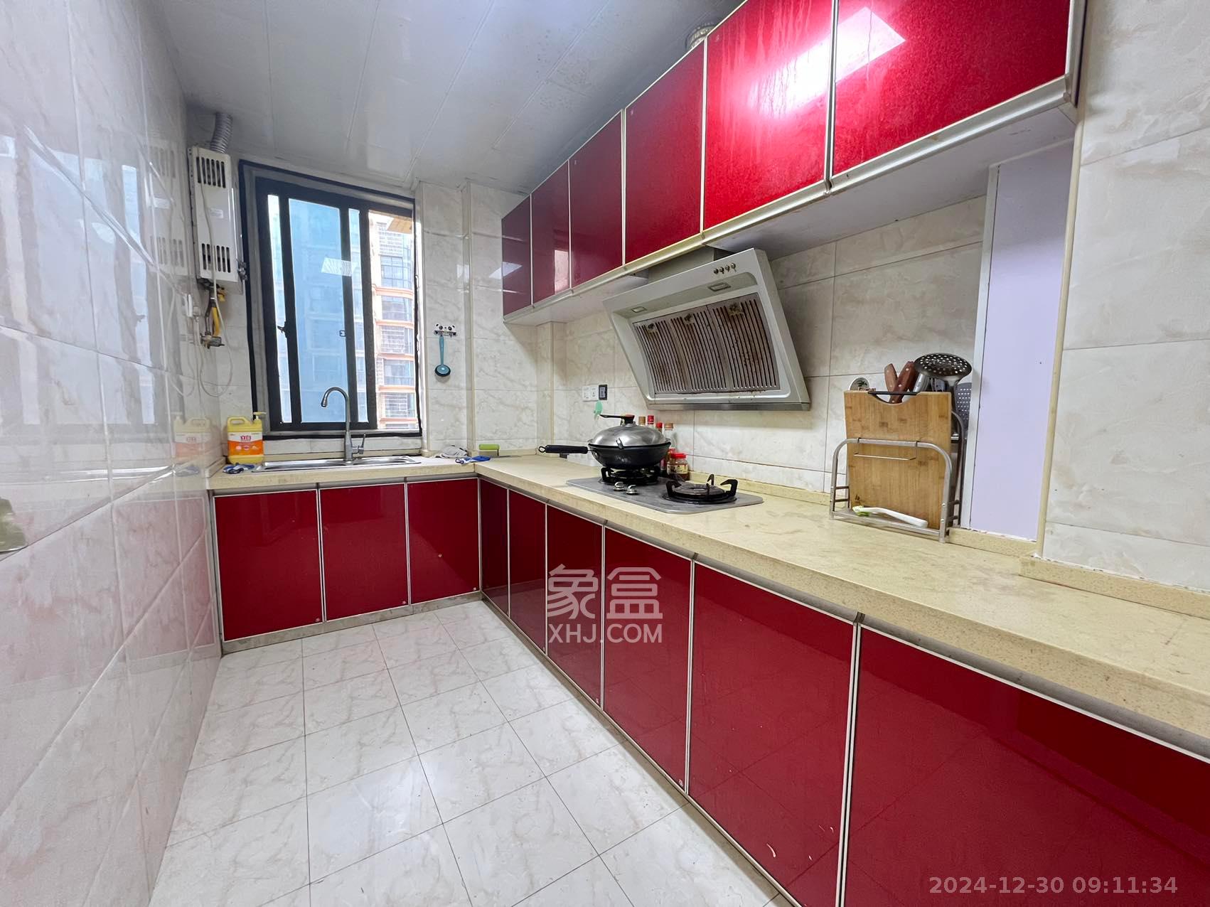 康斯丹郡(融程领秀佳园)  3室2厅1卫    1800.0元/月 康斯丹郡(融程领秀佳园)  3室2厅1卫    1800.0元/月室内图