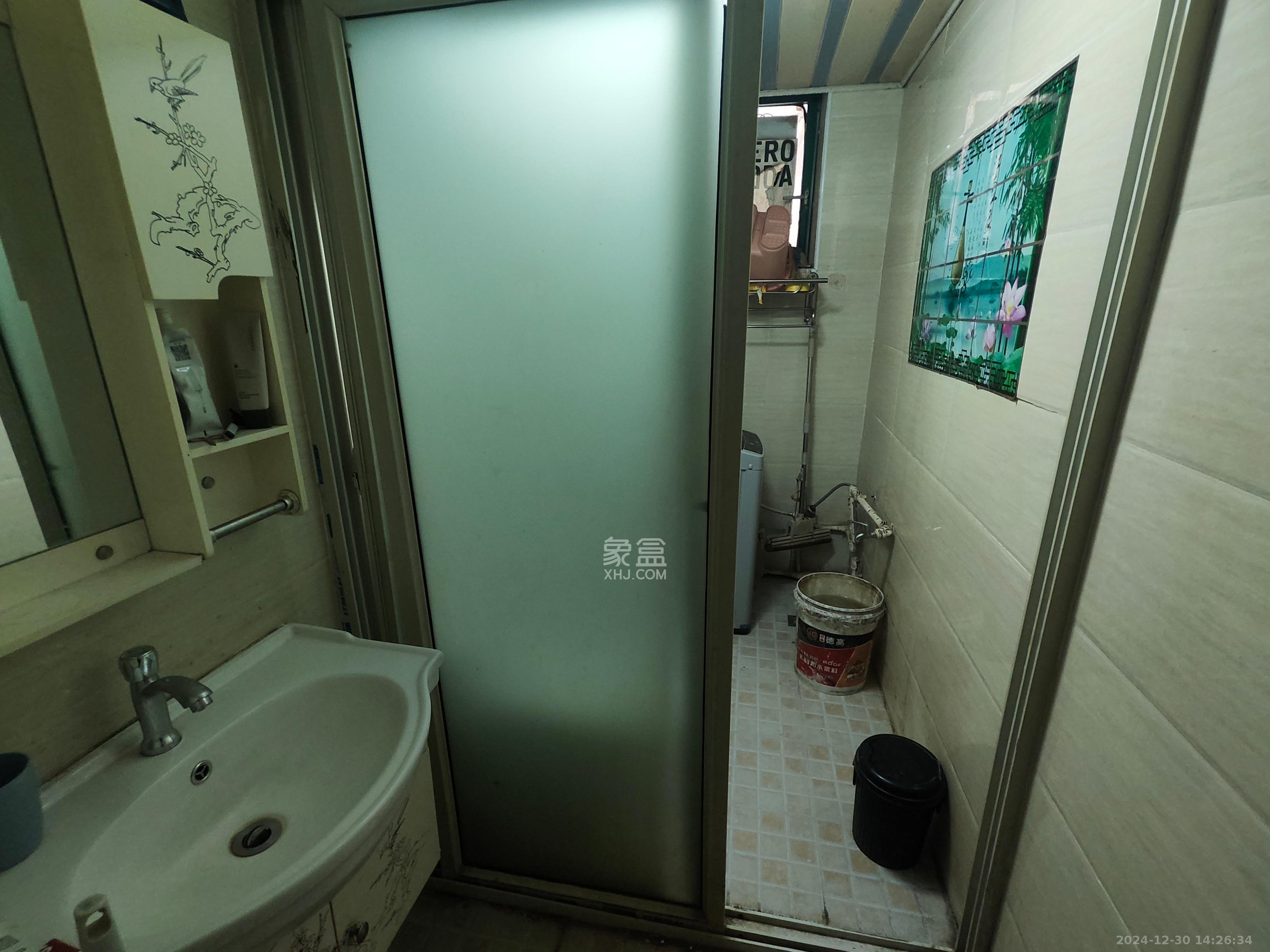 明城公寓  1室1厅1卫   1300.00元/月室内图
