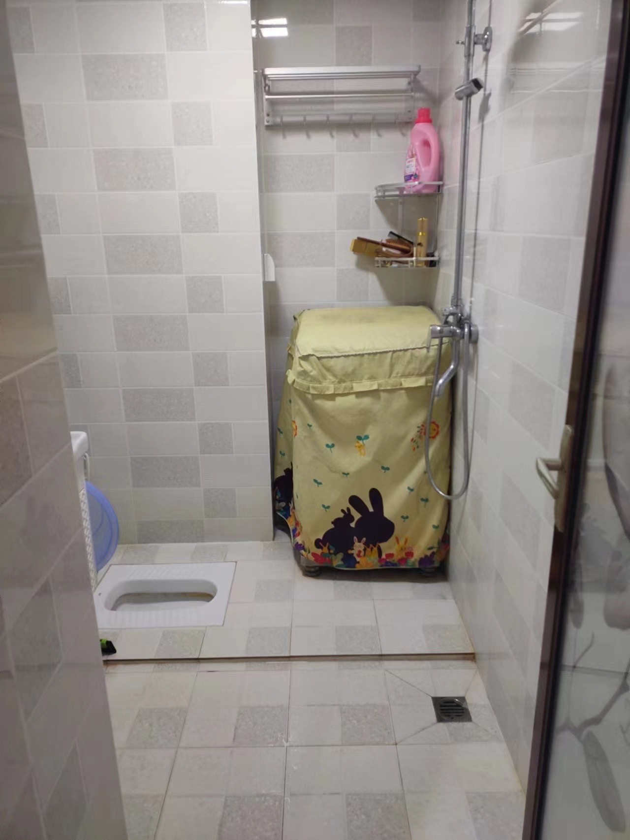 美丽华居  2室1厅1卫   2500.00元/月室内图