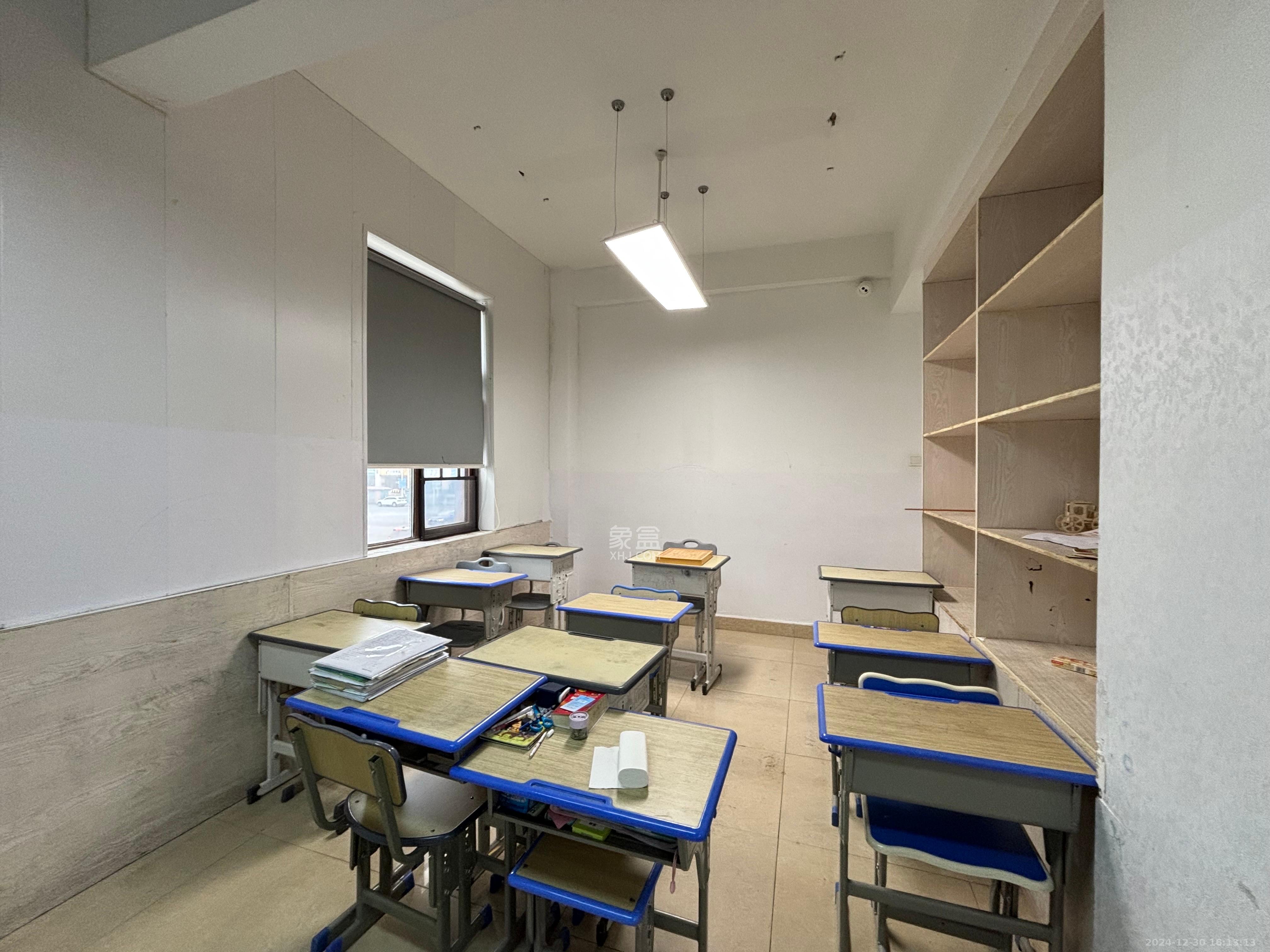 金房奥斯卡   195.0㎡      8500.0元/月室内图