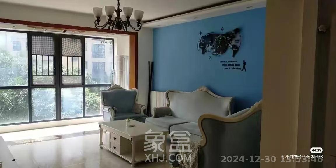 圣爵菲斯  3室2厅2卫    2800.0元/月 圣爵菲斯  3室2厅2卫    2800.0元/月