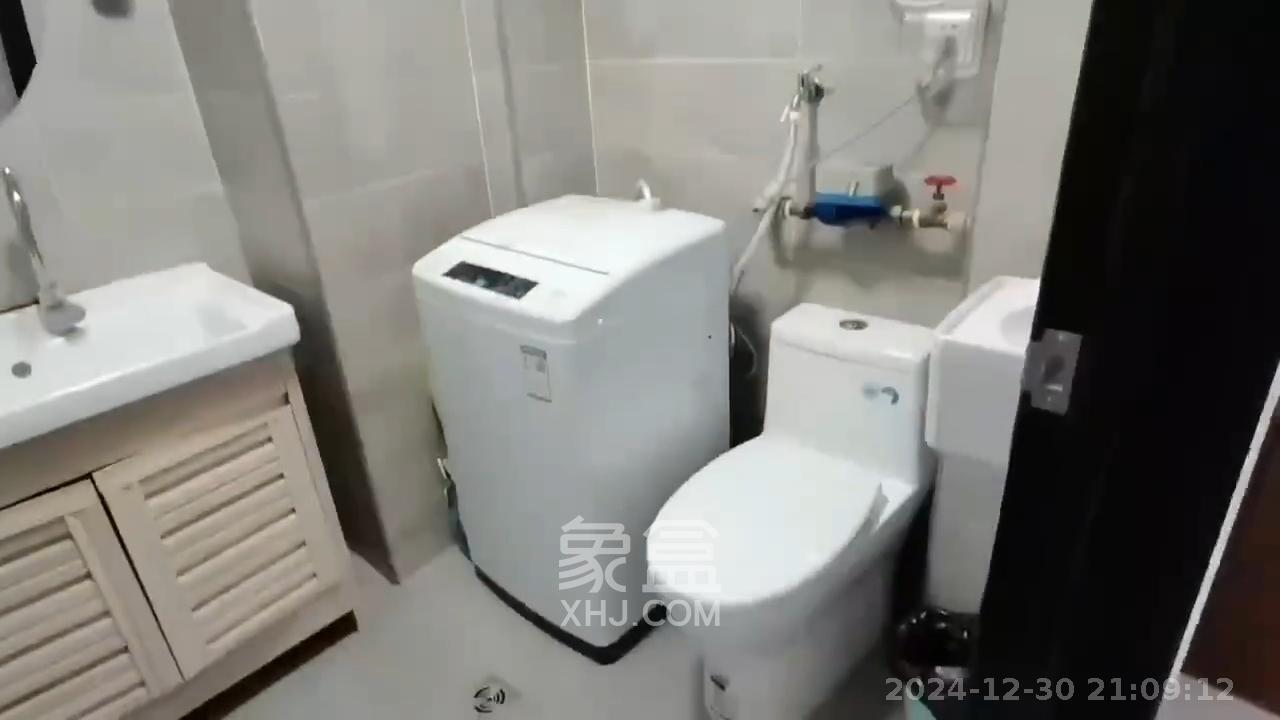 新青年公寓 2室1厅1卫 3500.0元/月 新青年公寓 2室1厅1卫 3500.0元/月室内图