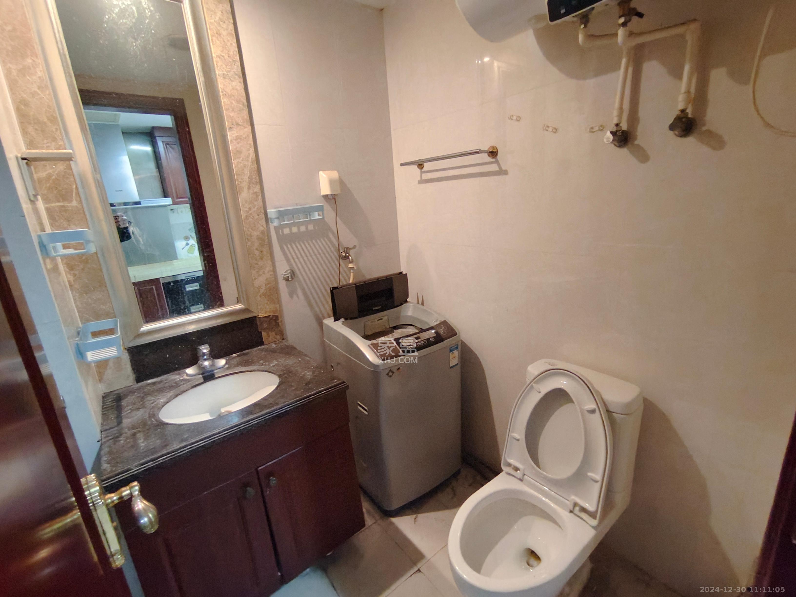 恒大华府 0室0厅1卫 1200.0元/月 恒大华府 0室0厅1卫 1200.0元/月室内图