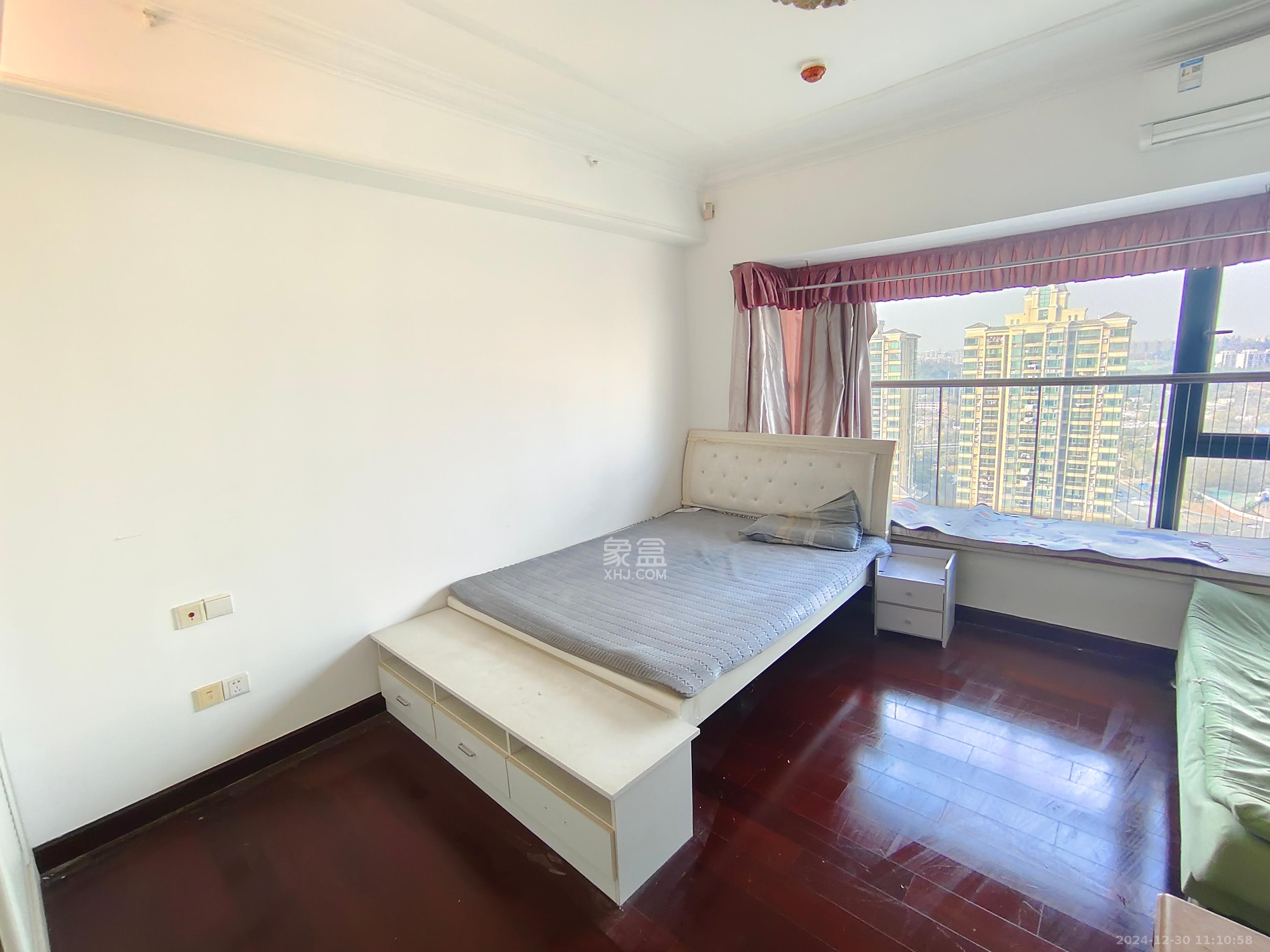 恒大华府 0室0厅1卫 1200.0元/月 恒大华府 0室0厅1卫 1200.0元/月室内图