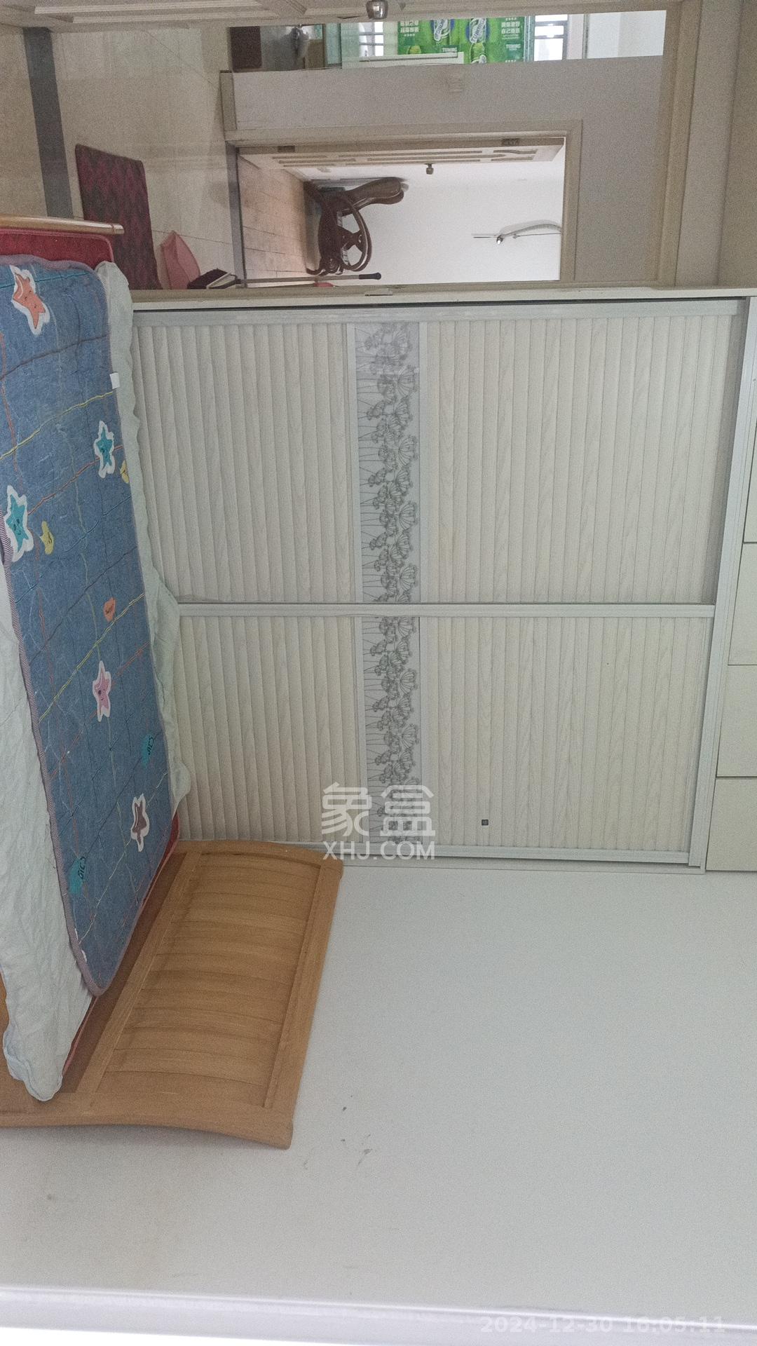 锑都家园 1室2厅1卫 1300.0元/月 锑都家园 1室2厅1卫 1300.0元/月室内图