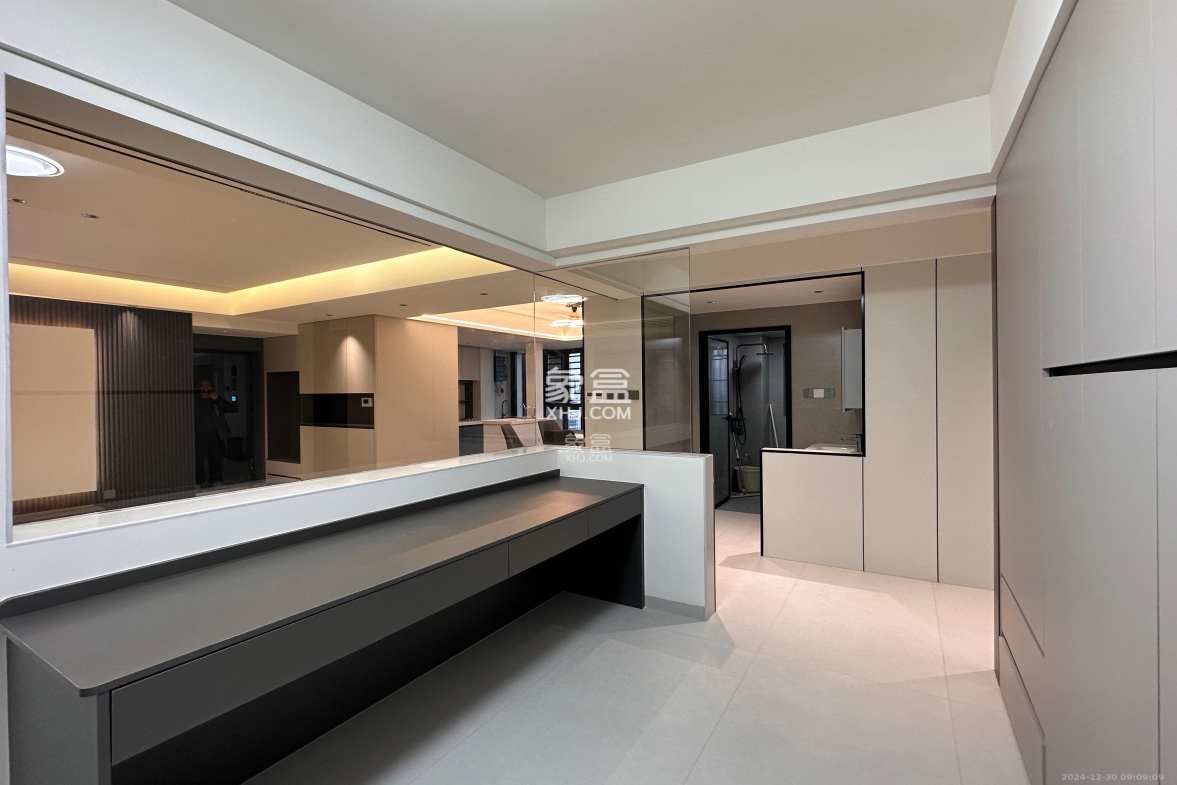 嘉雨东苑 4室2厅2卫 8000.0元/月 嘉雨东苑 4室2厅2卫 8000.0元/月室内图