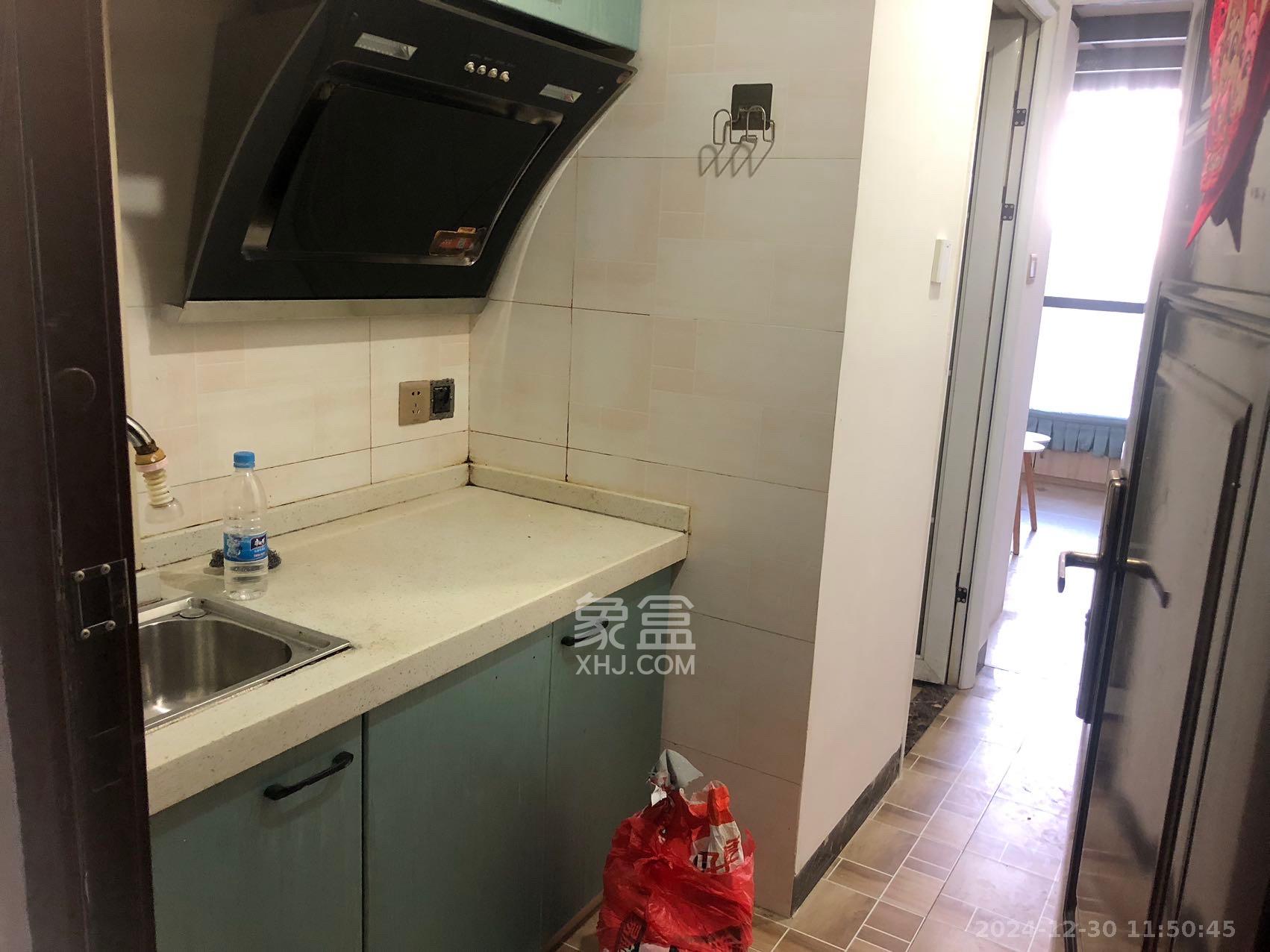 叠彩兰亭 1室1厅1卫 1100.0元/月 叠彩兰亭 1室1厅1卫 1100.0元/月室内图