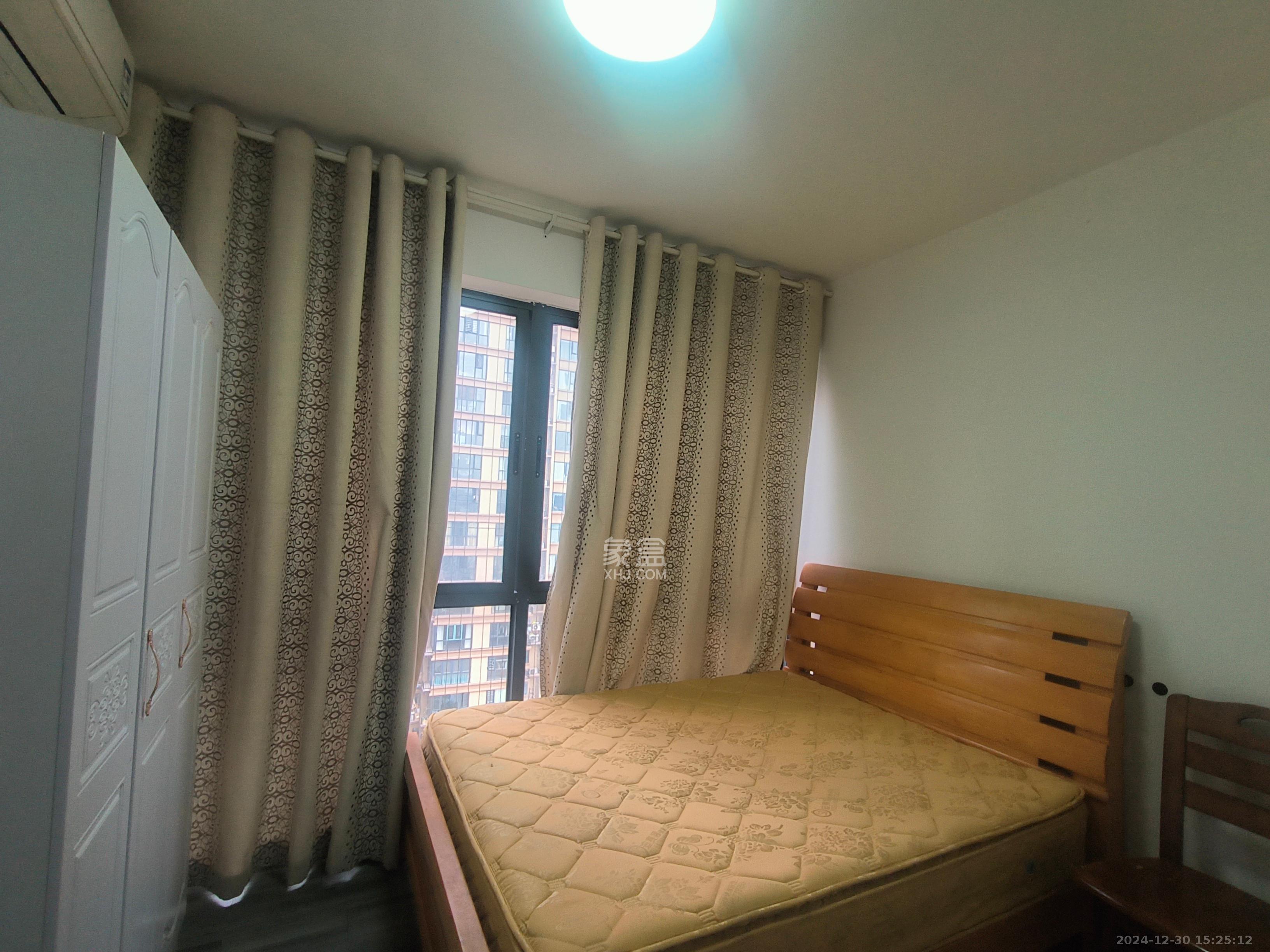中建嘉和城  3室2厅2卫   2500.00元/月室内图