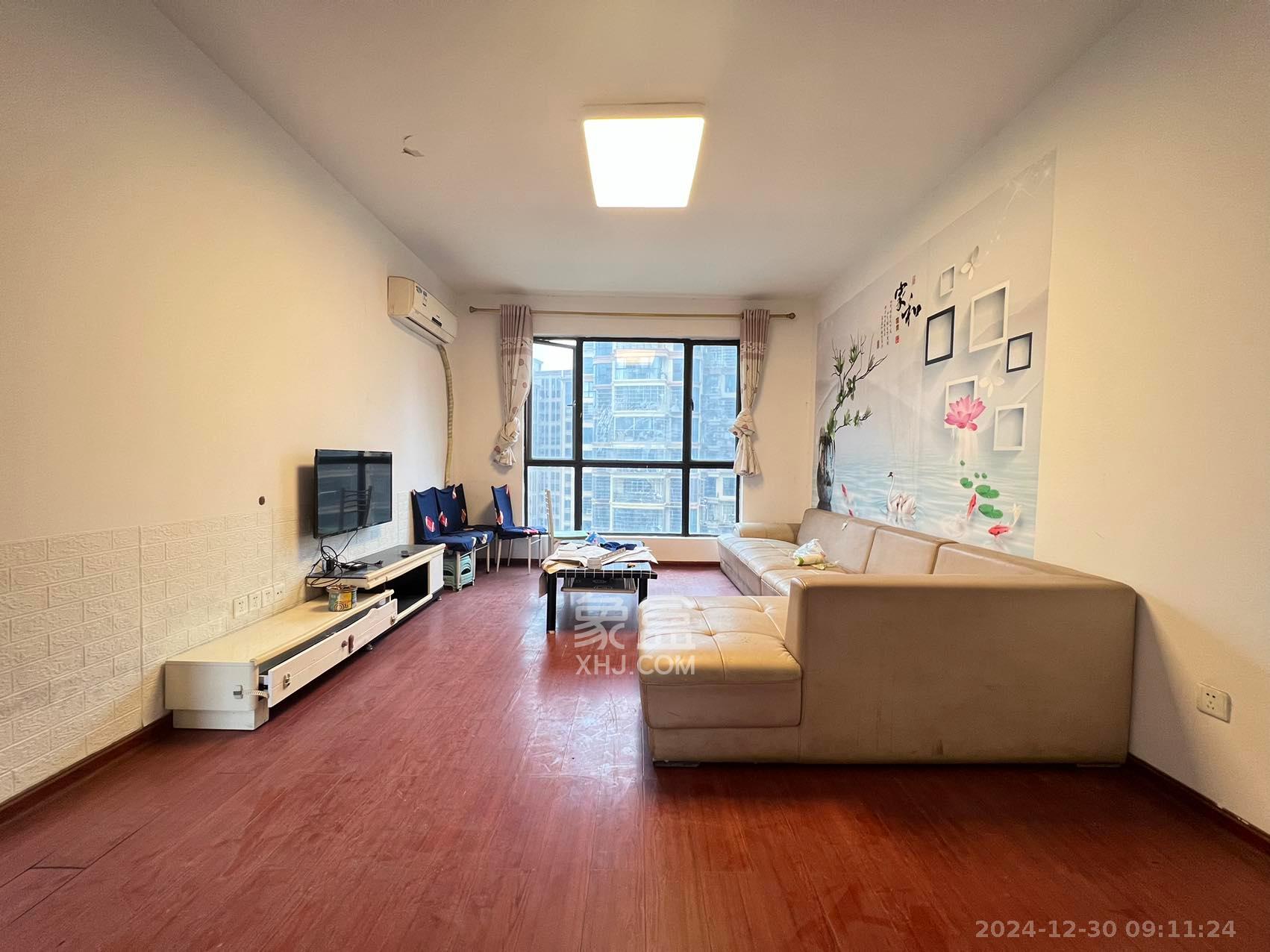 康斯丹郡(融程领秀佳园)  3室2厅1卫    1800.0元/月 康斯丹郡(融程领秀佳园)  3室2厅1卫    1800.0元/月室内图