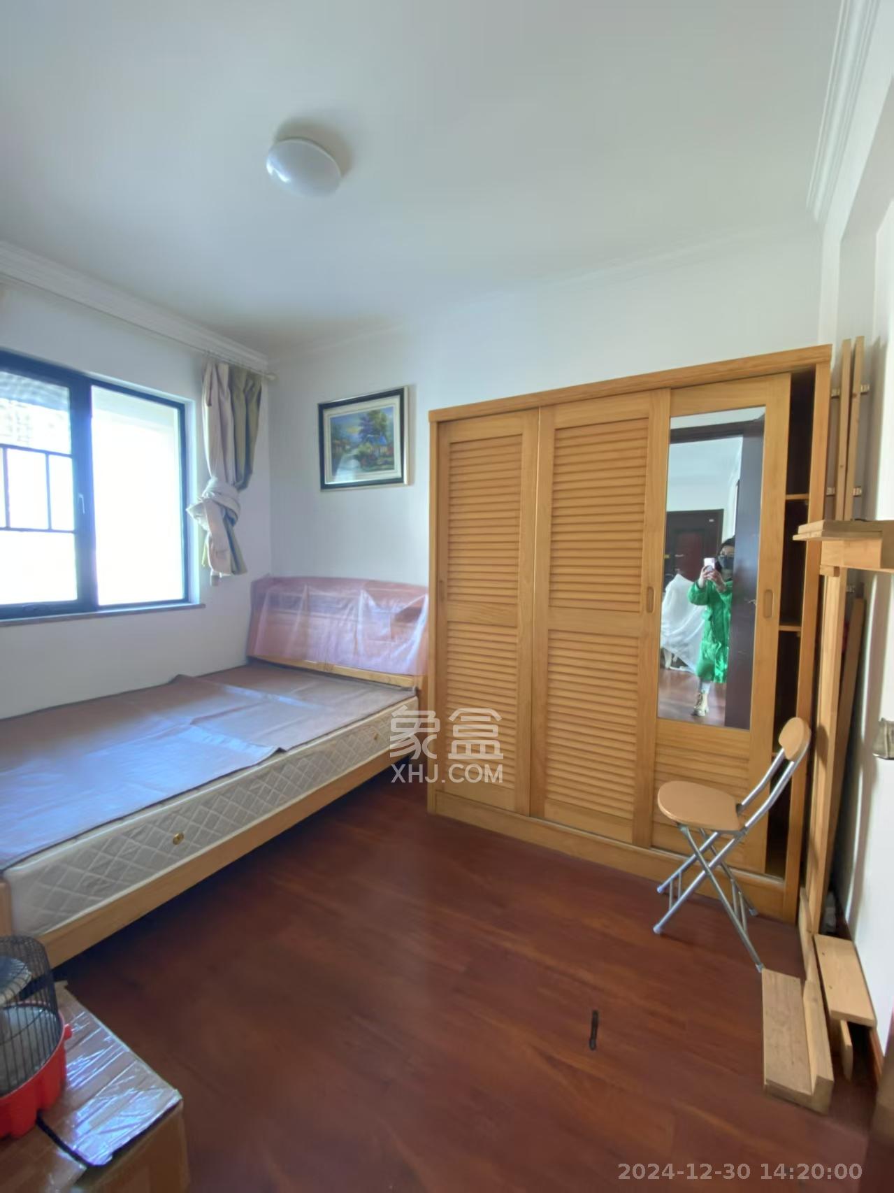 好莱城（弘德西街）  3室2厅1卫   2400.00元/月室内图