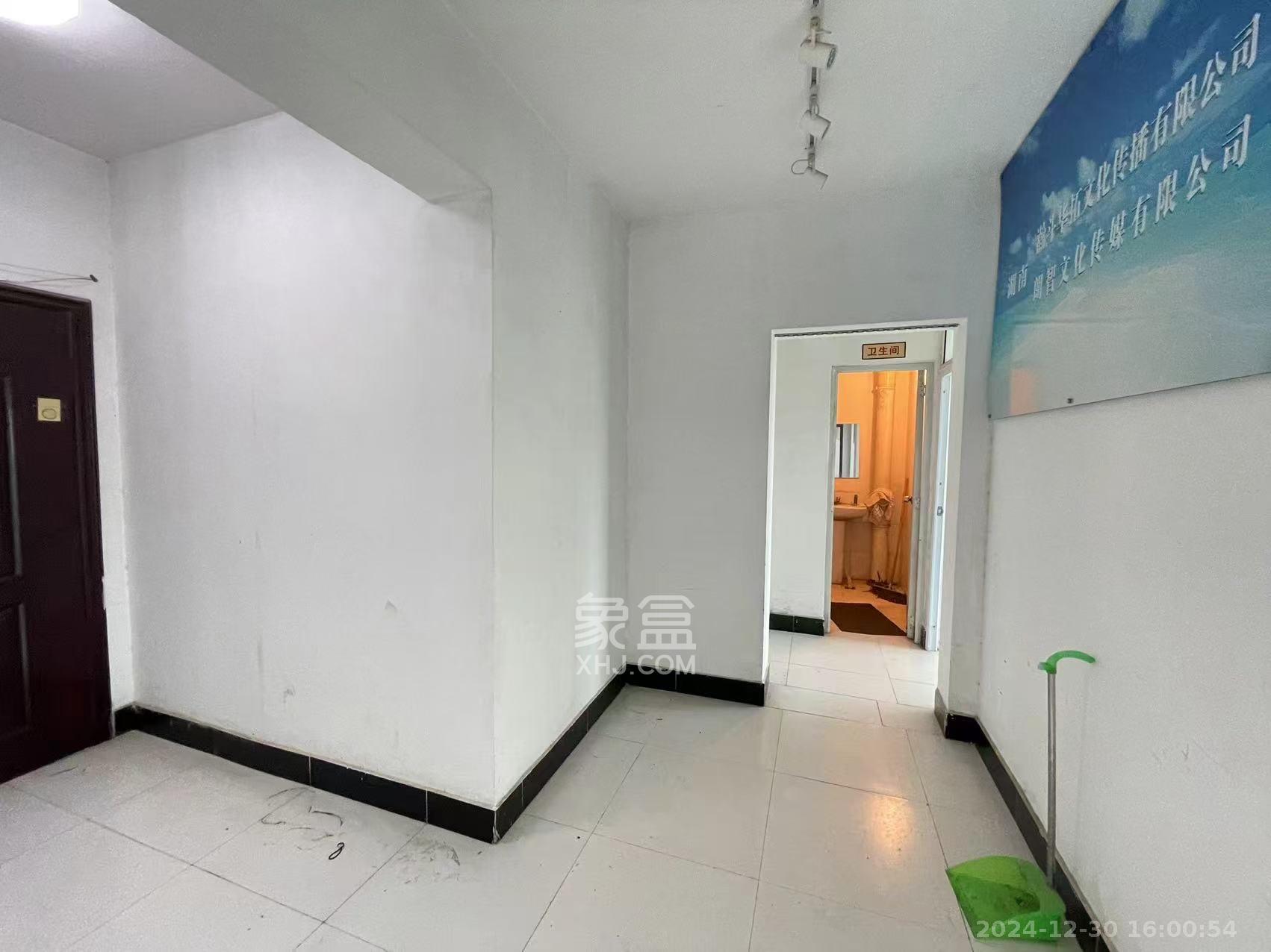 裕园大厦 2室2厅1卫 1200.0元/月 裕园大厦 2室2厅1卫 1200.0元/月室内图