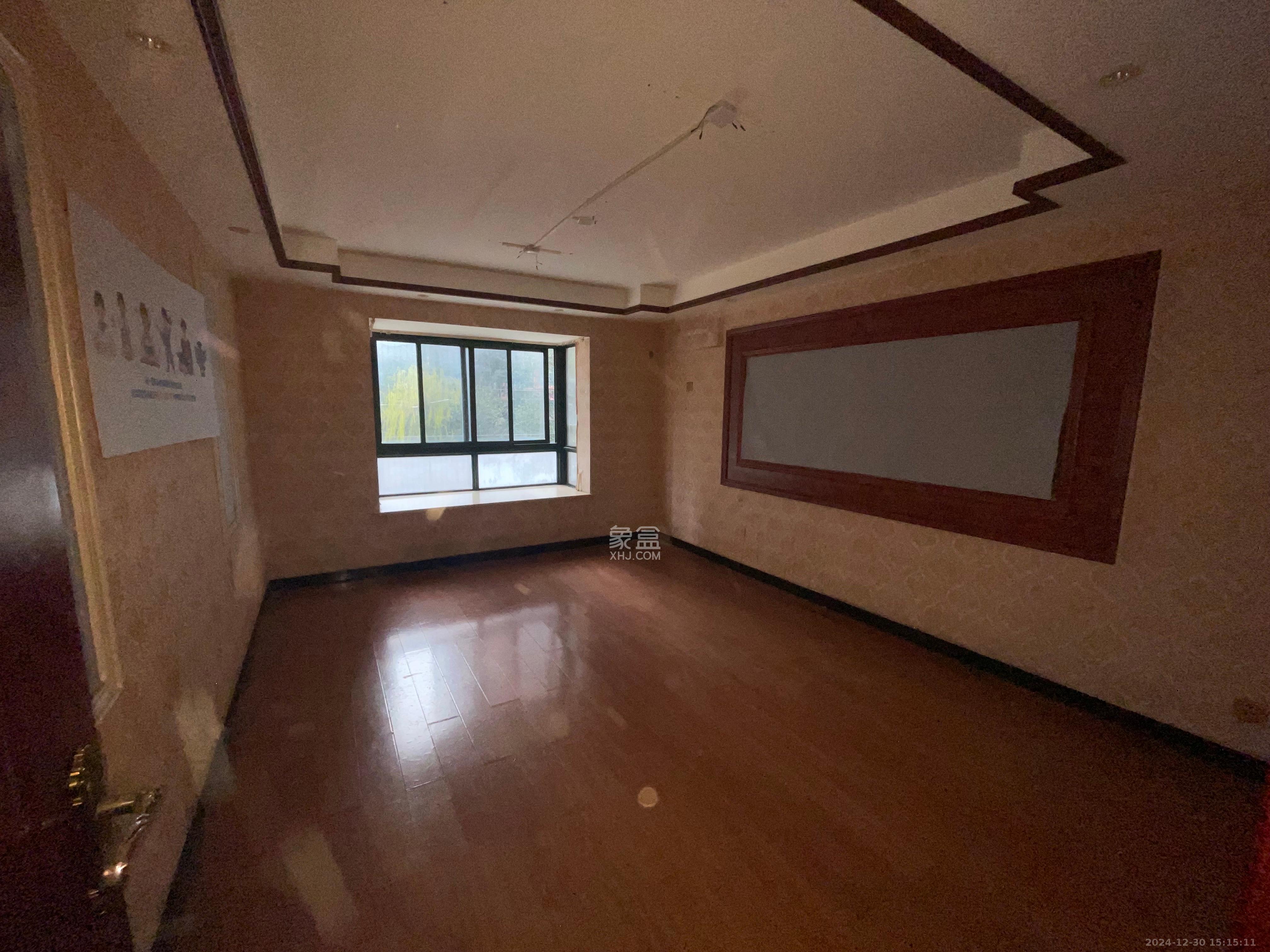 东玺门  2室2厅1卫   5200.00元/月室内图