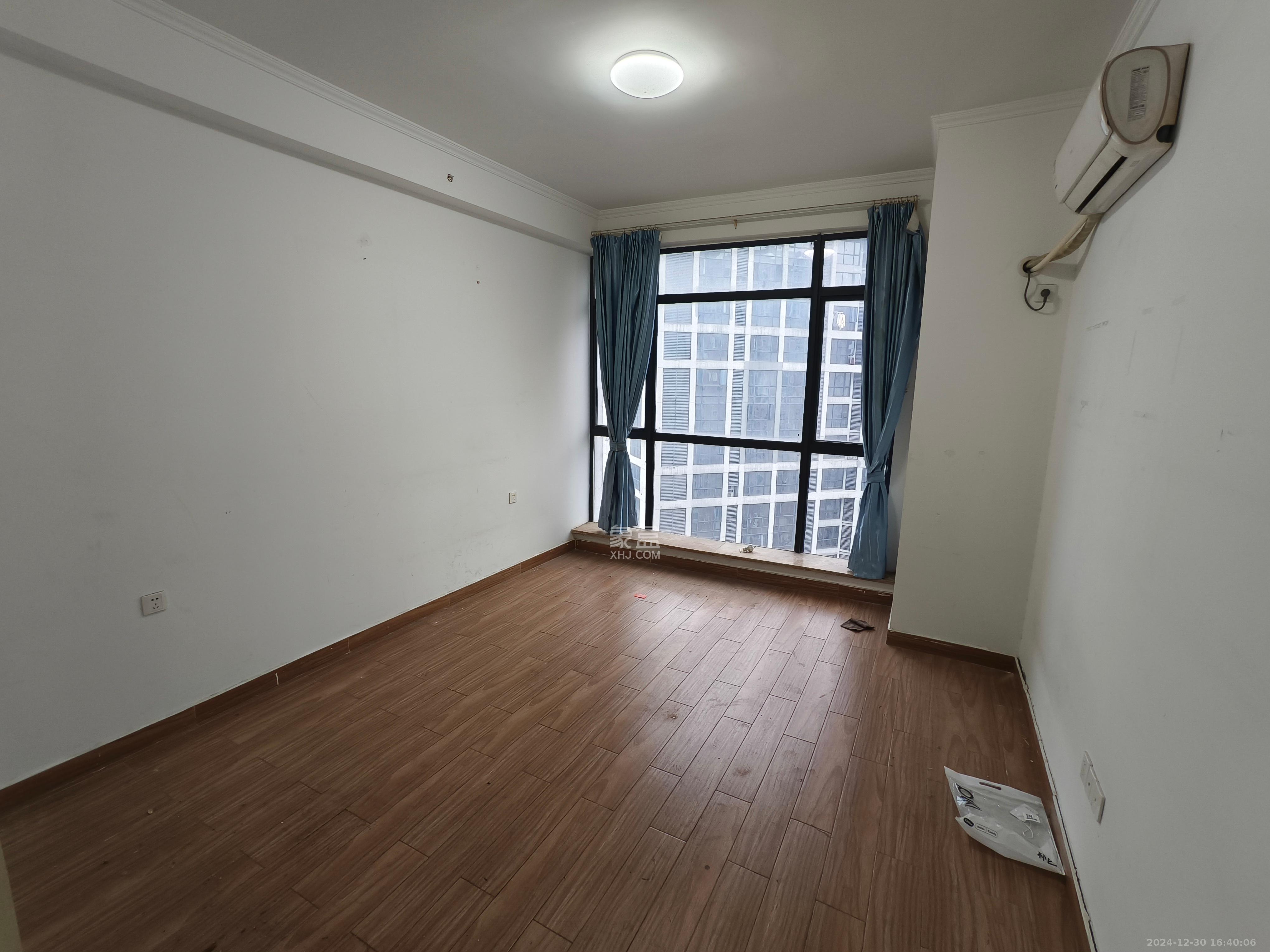 融科东南海 1室1厅1卫 2200.0元/月 融科东南海 1室1厅1卫 2200.0元/月室内图