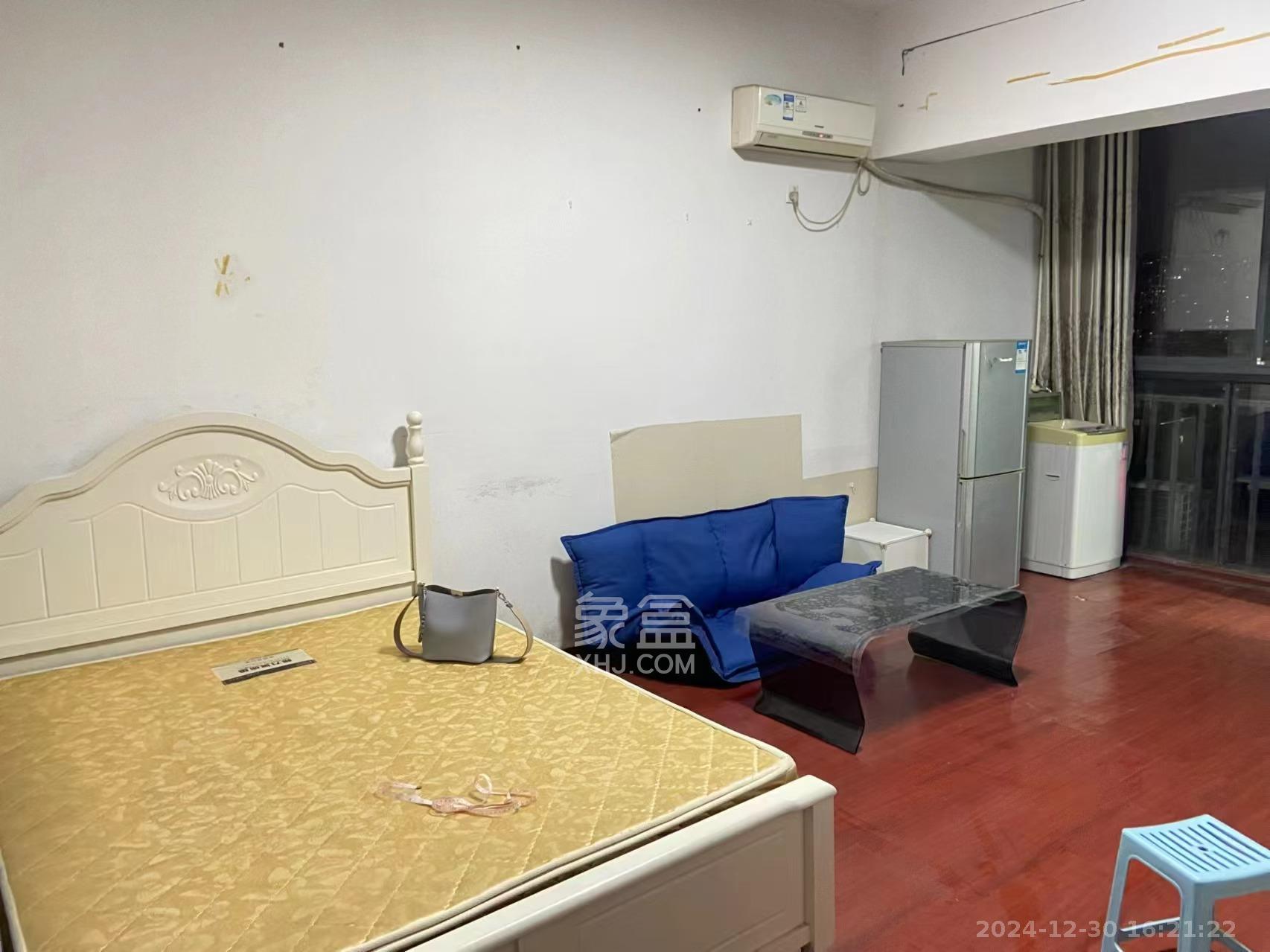 博林金谷 1室1厅1卫 1300.0元/月 博林金谷 1室1厅1卫 1300.0元/月室内图