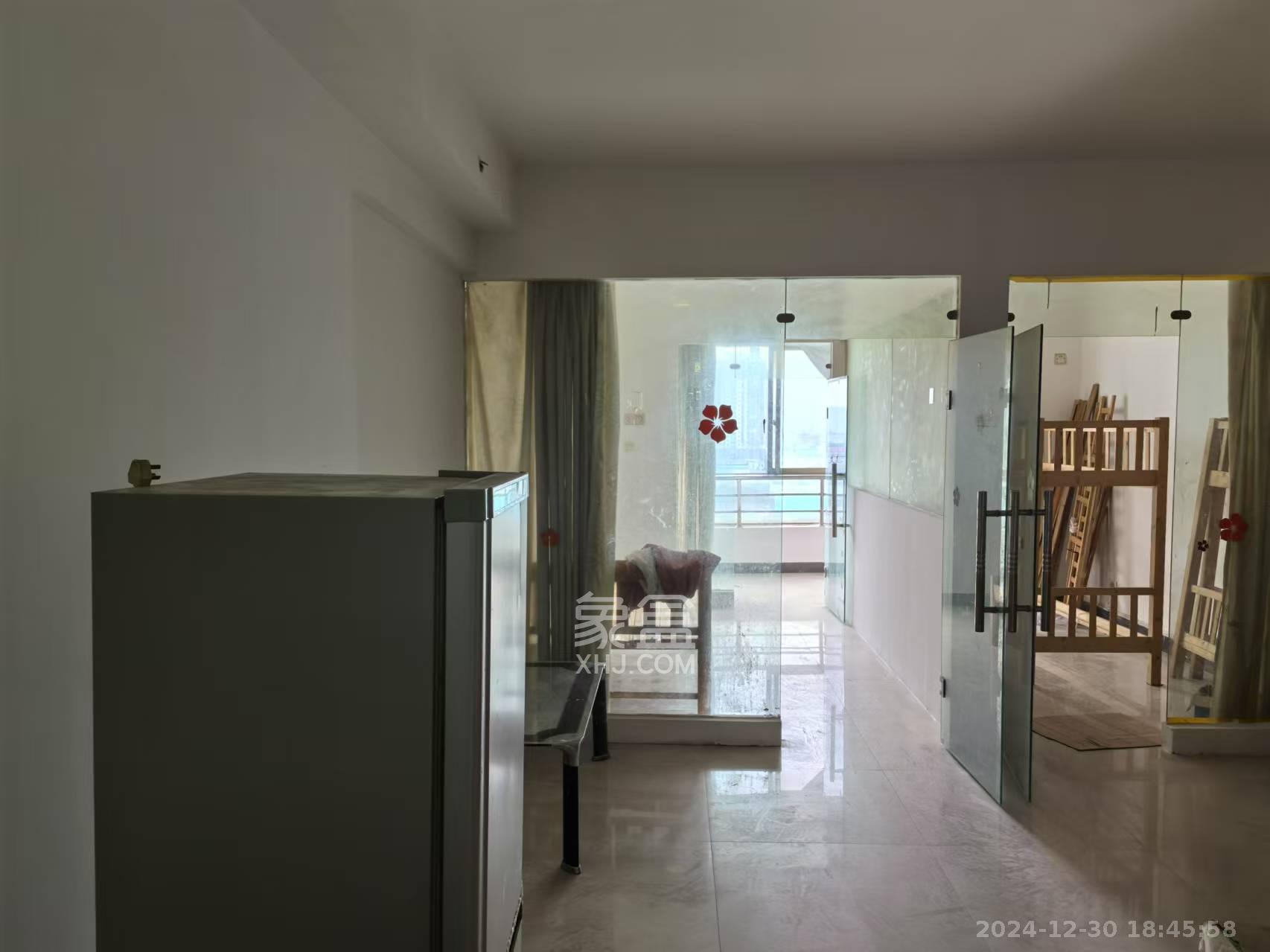 日出东方 2室1厅1卫 2300.0元/月 日出东方 2室1厅1卫 2300.0元/月室内图