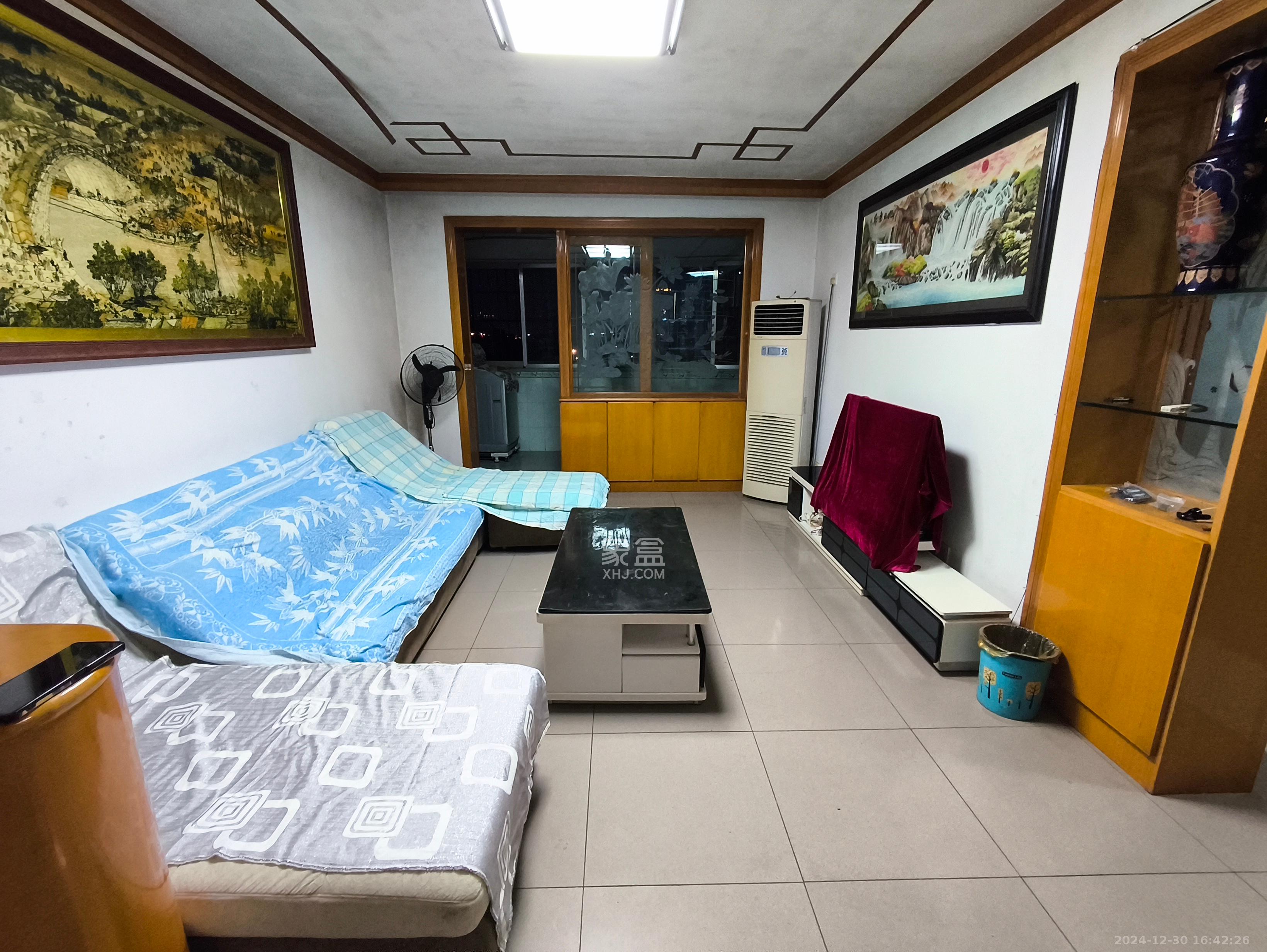 蒋家垅社区 3室2厅2卫 1800.0元/月 蒋家垅社区 3室2厅2卫 1800.0元/月室内图