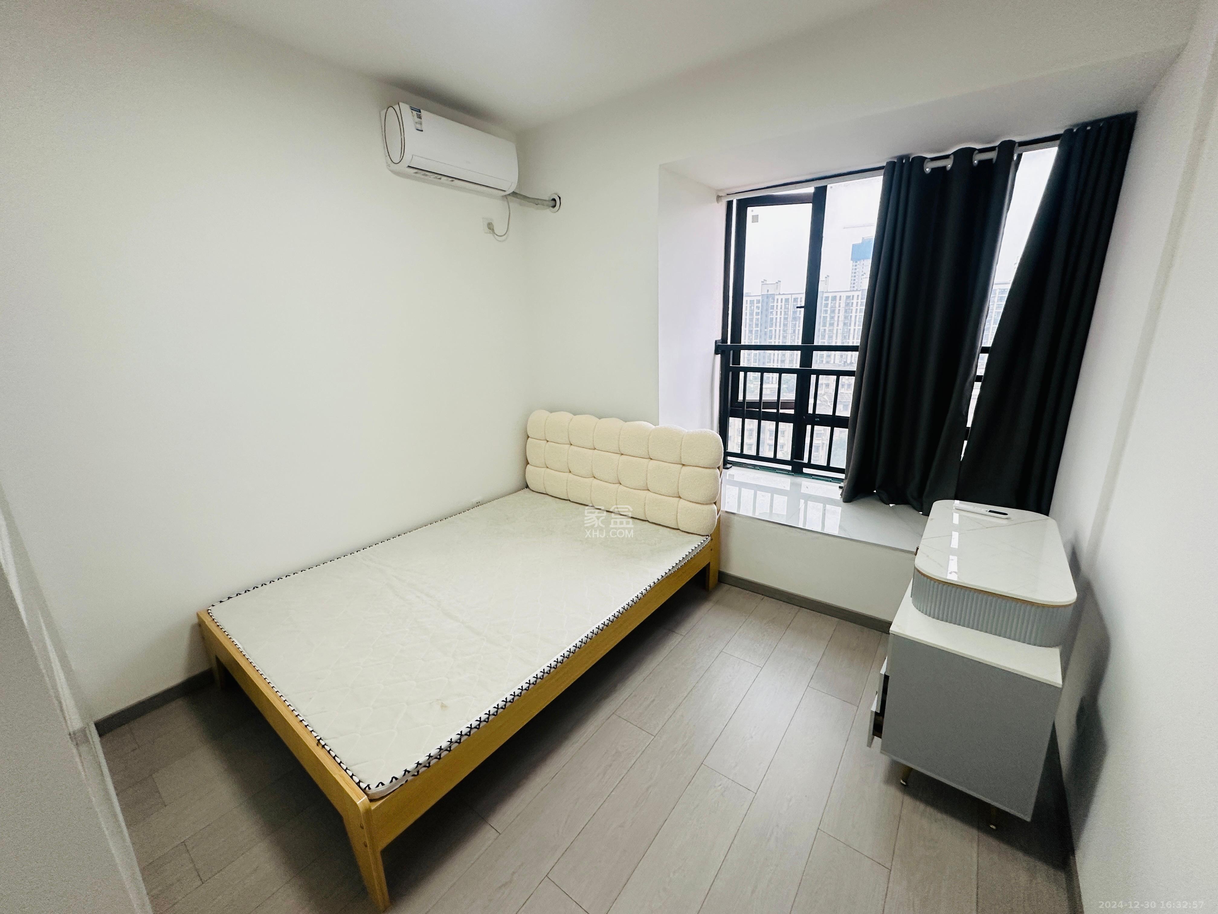 文景领秀  3室2厅2卫   2200.00元/月室内图