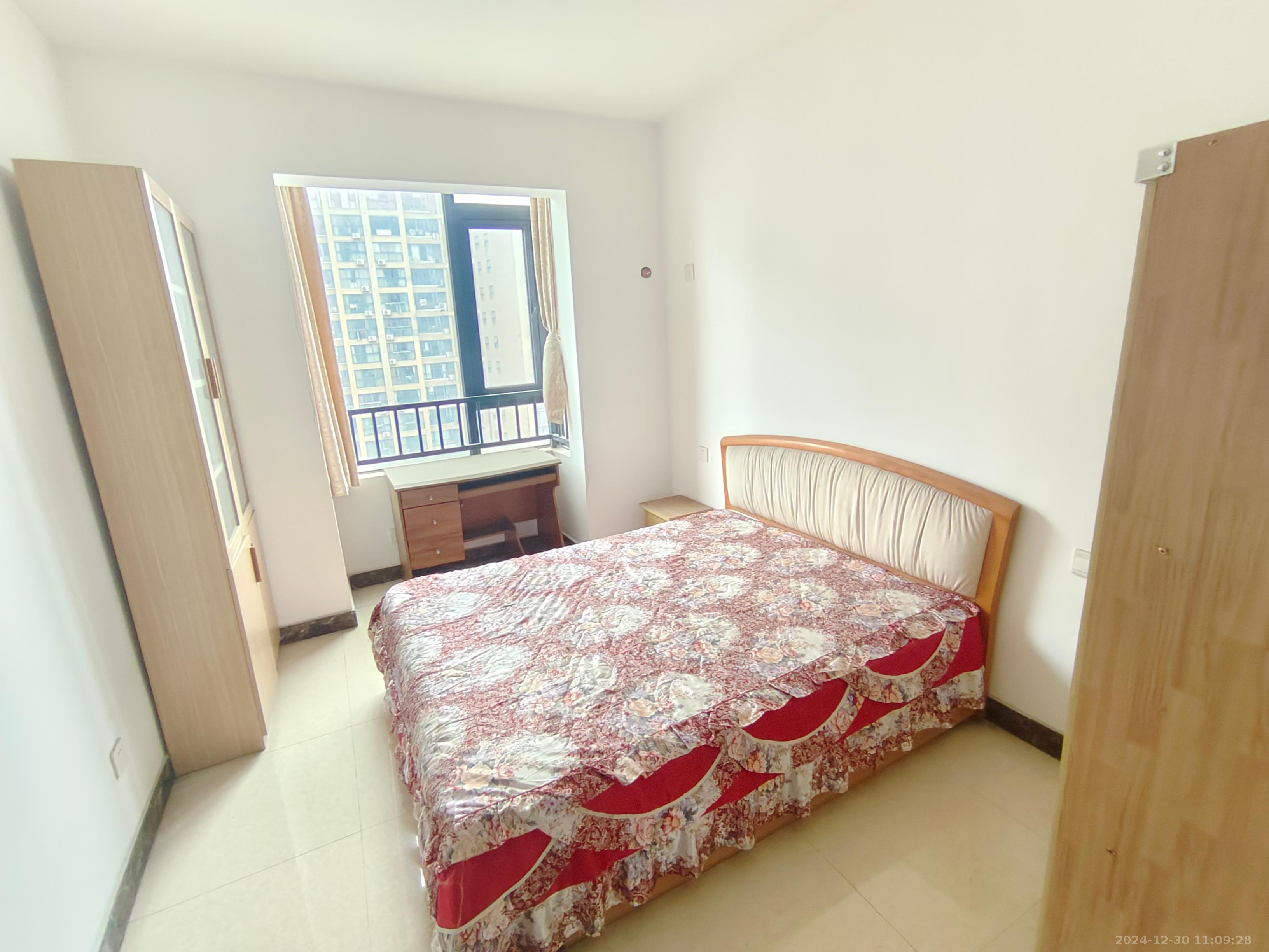 北京御园一二期(国泰嘉园) 1室2厅2卫 2300.0元/月 北京御园一二期(国泰嘉园) 1室2厅2卫 2300.0元/月室内图